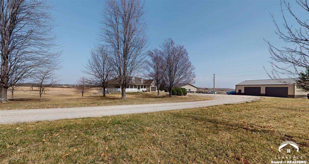 main property photo 4
