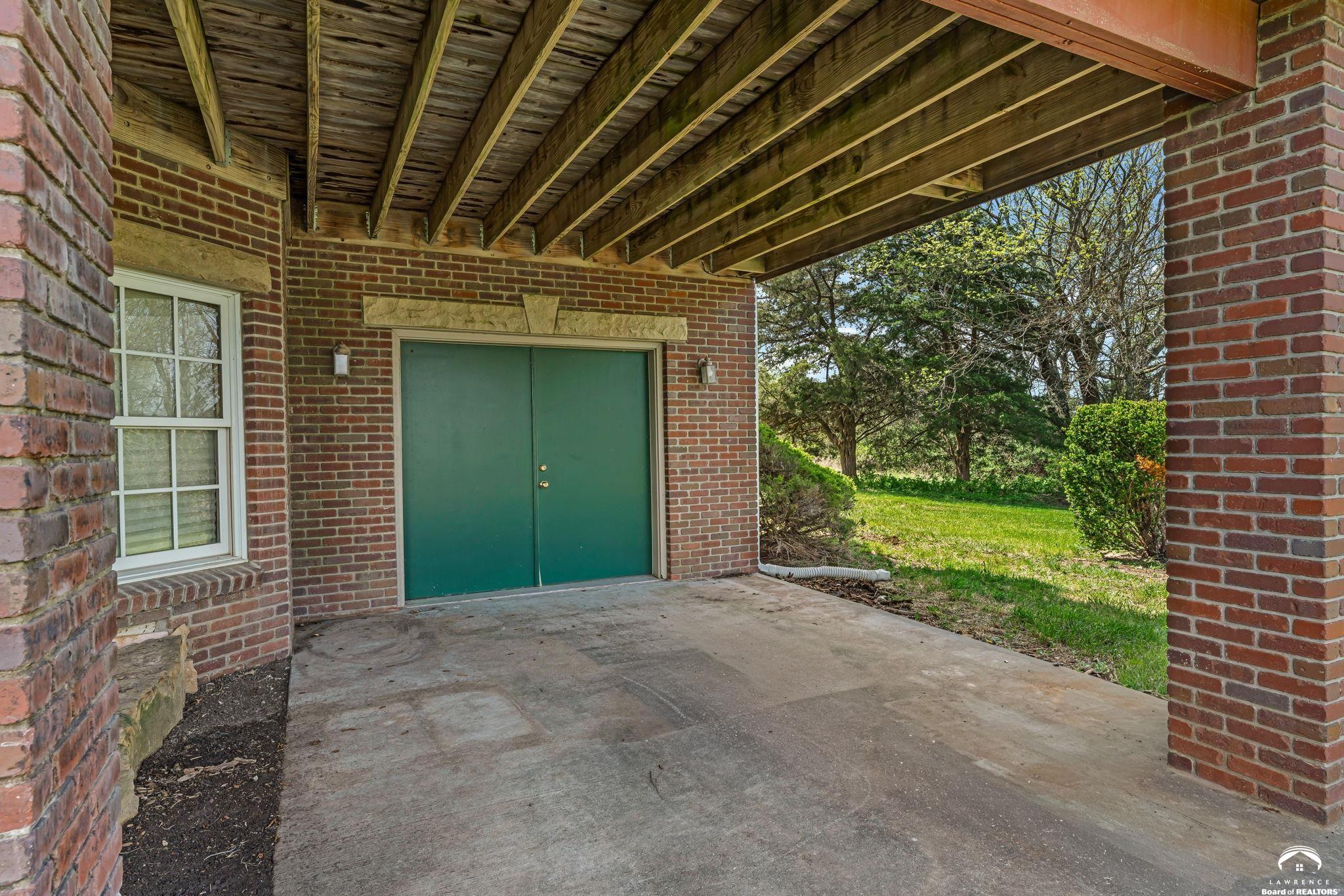 main property photo 75