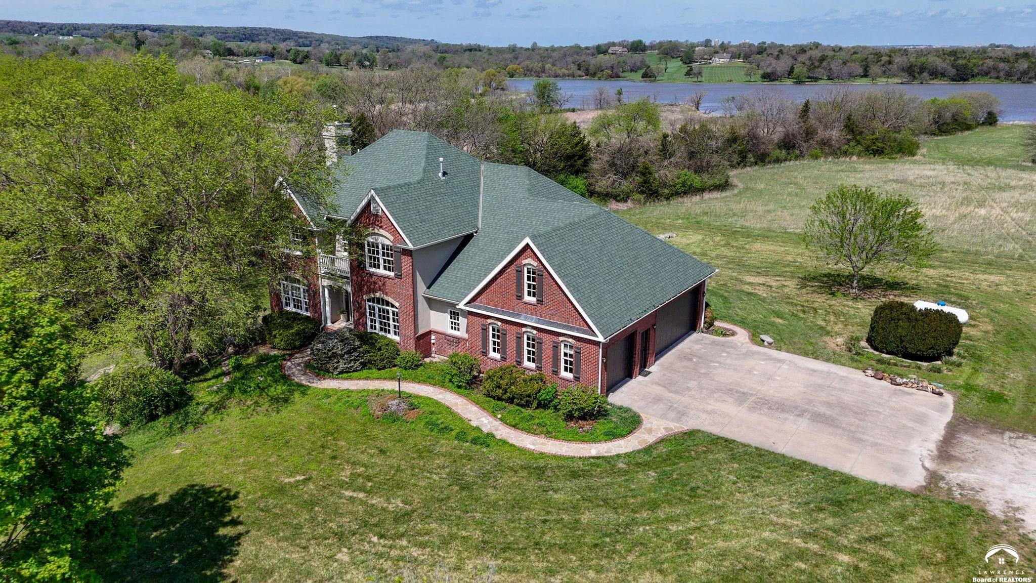 main property photo 77
