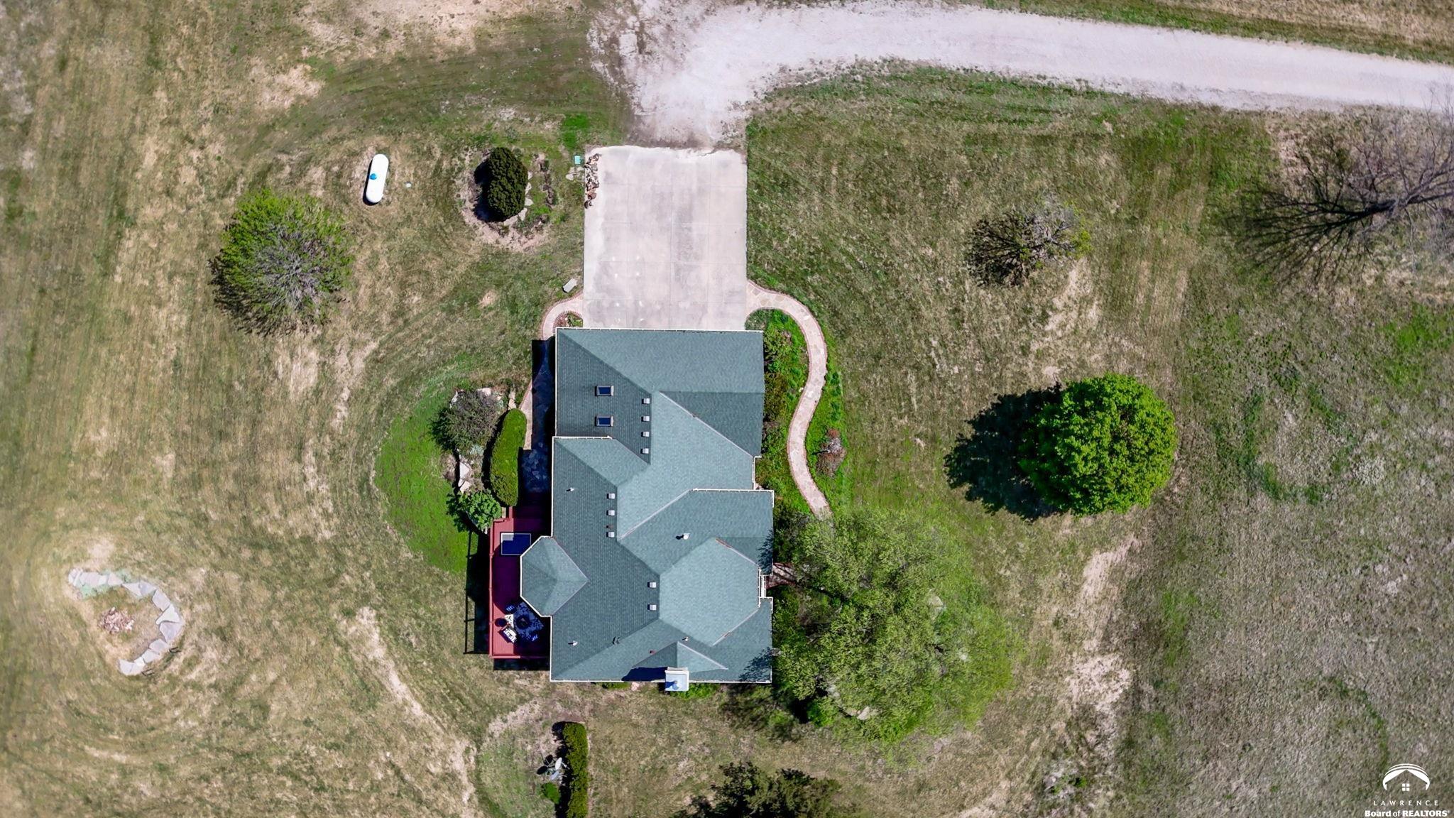 main property photo 80