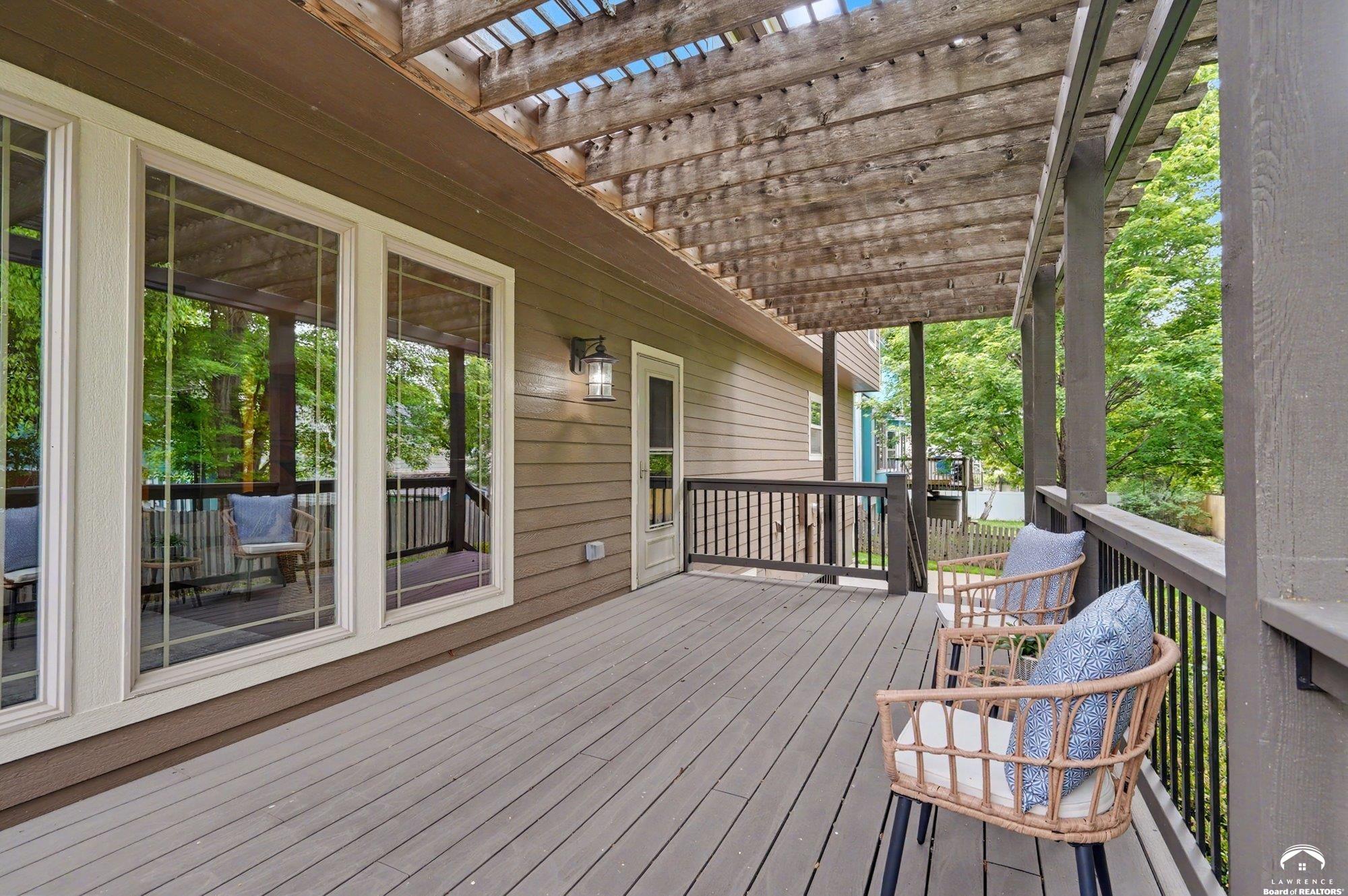 main property photo 51