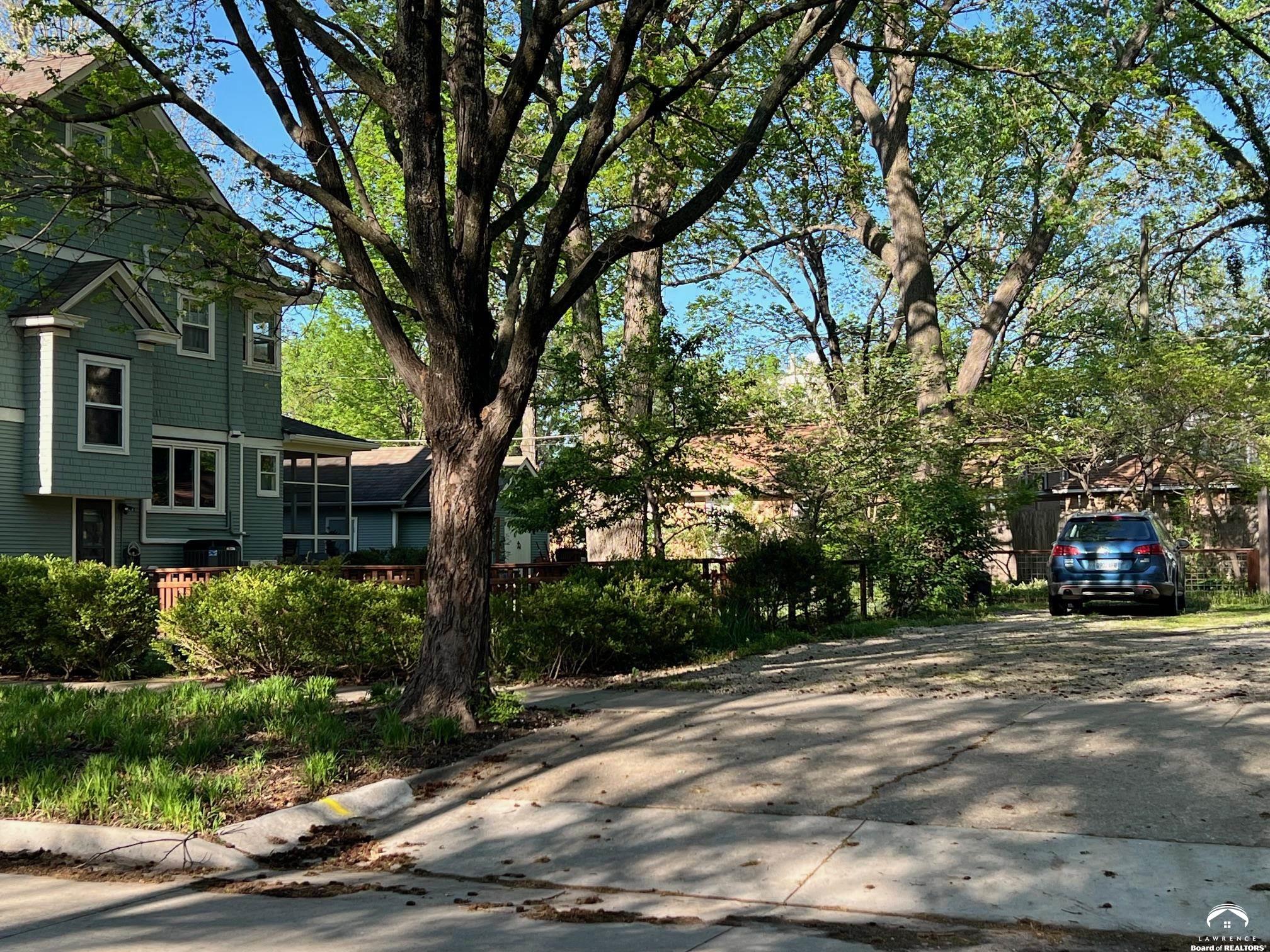 main property photo 88