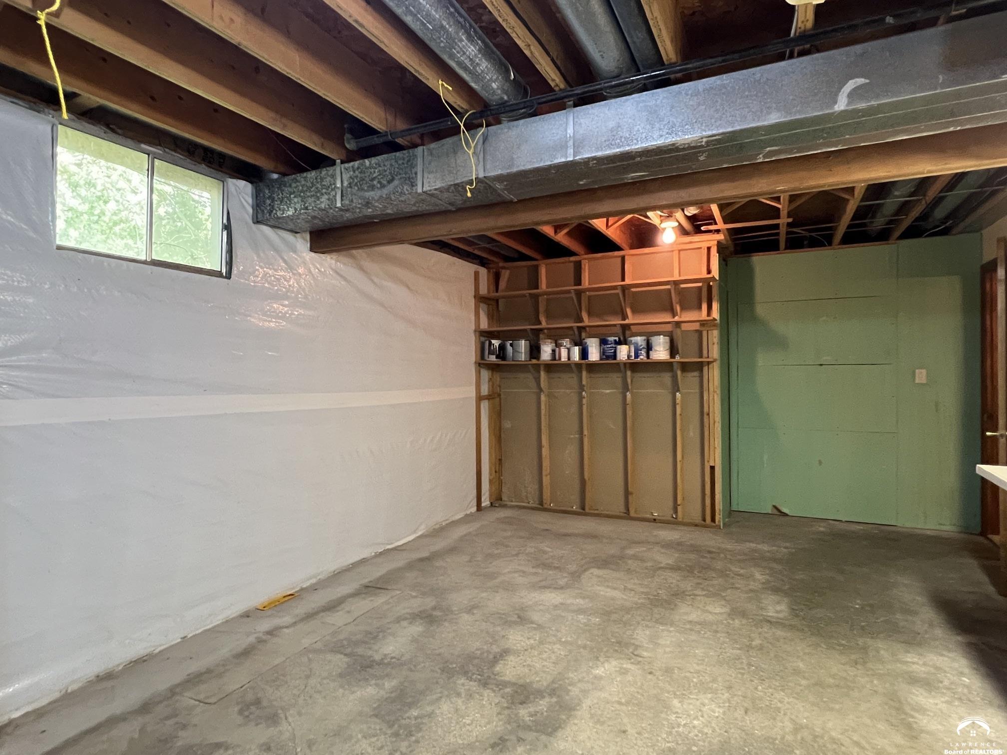main property photo 65