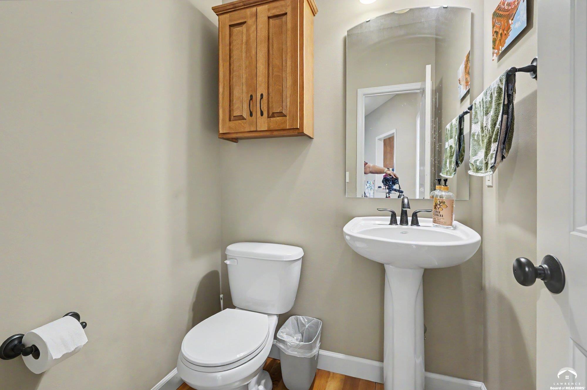 main property photo 17