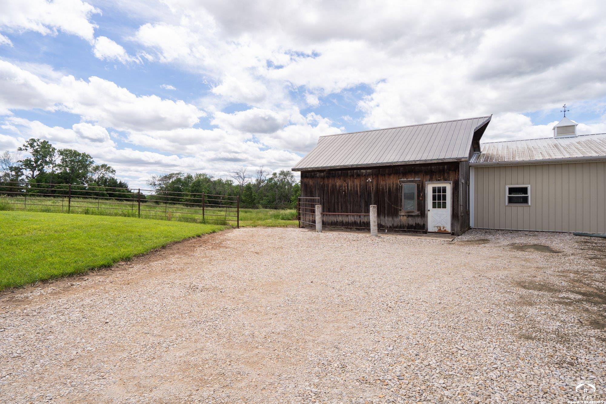 main property photo 70