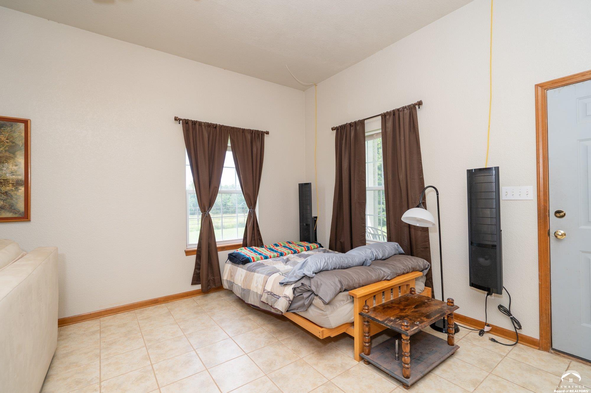 main property photo 86