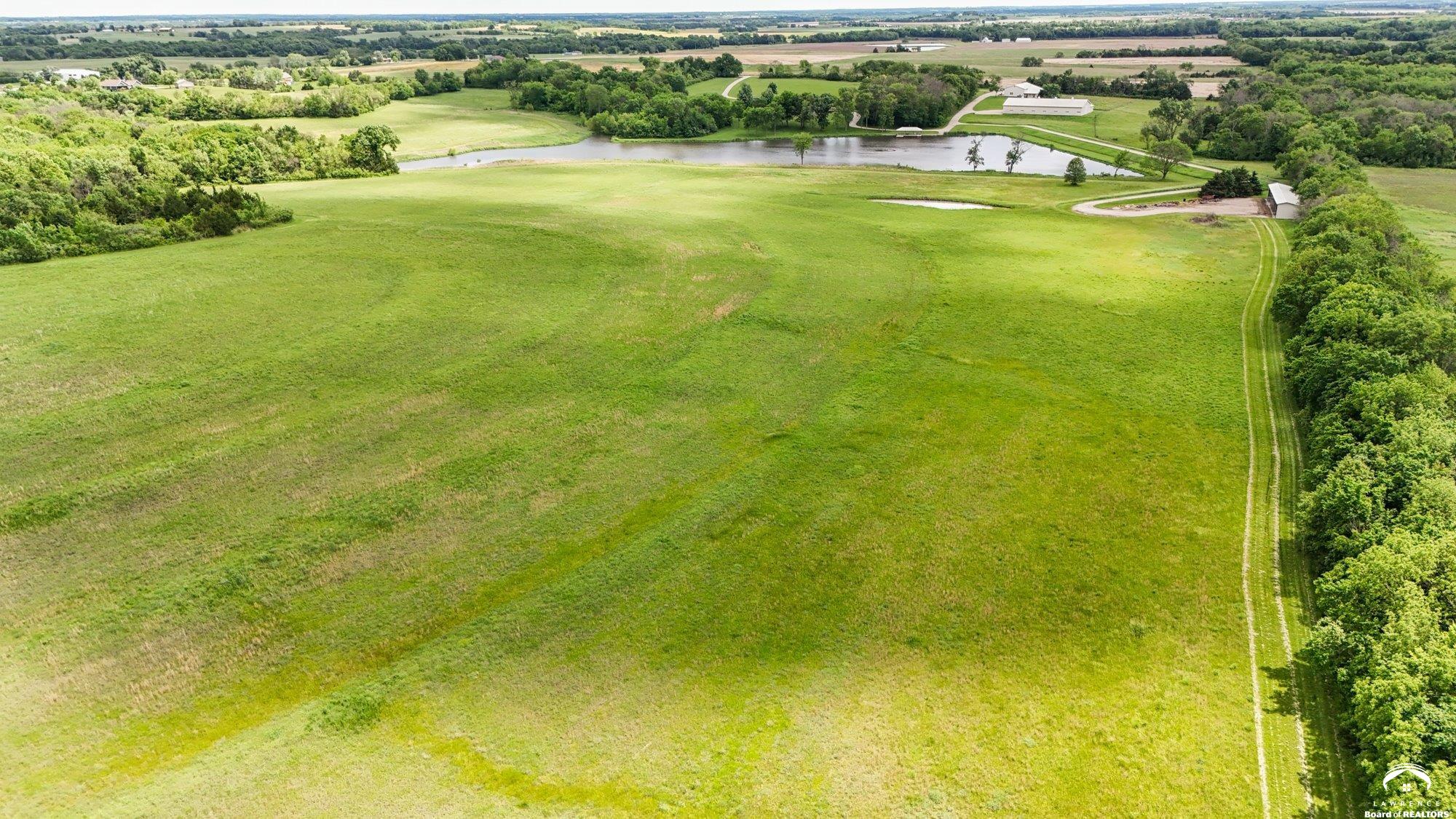 main property photo 89