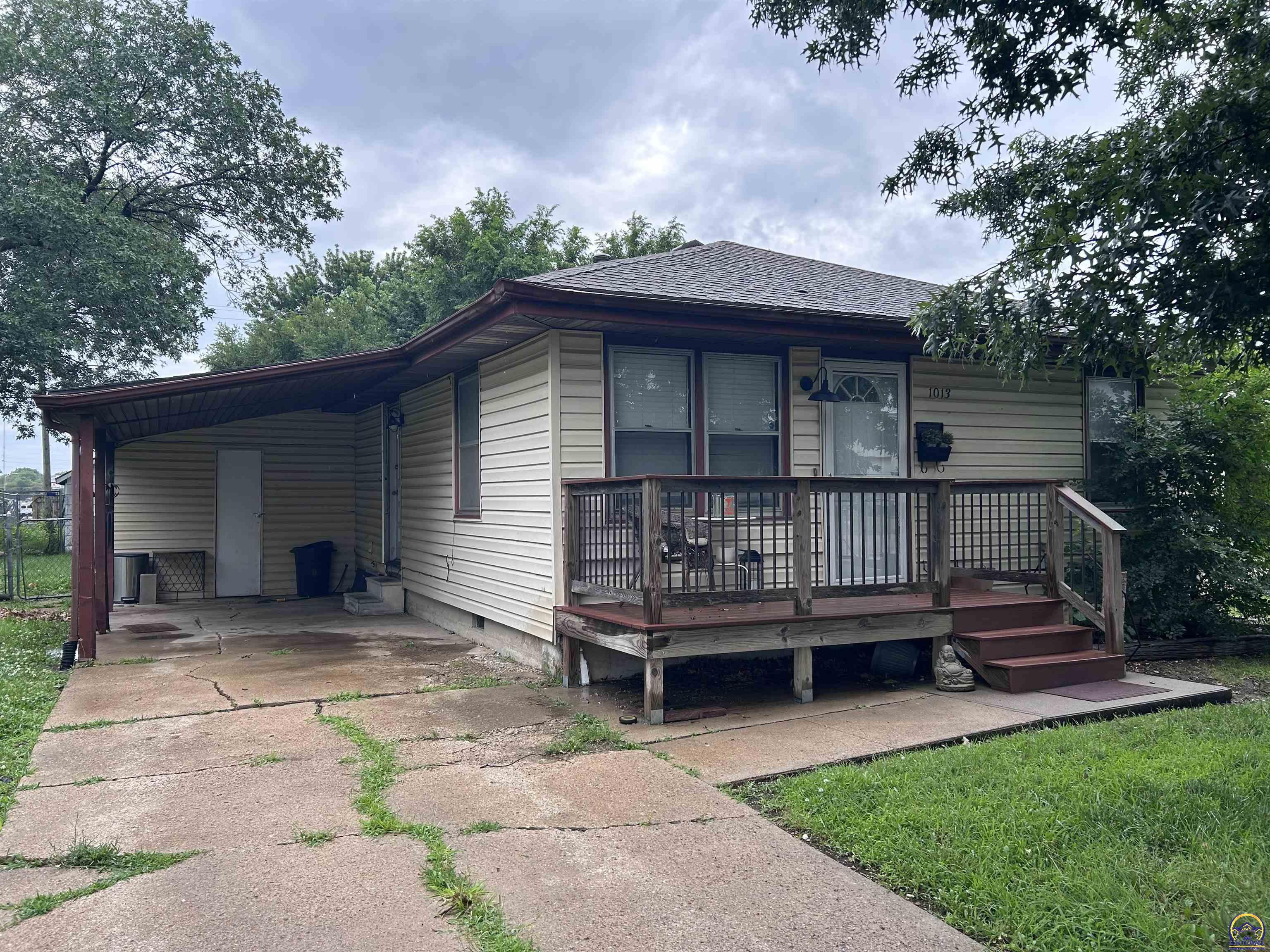 main property photo 0