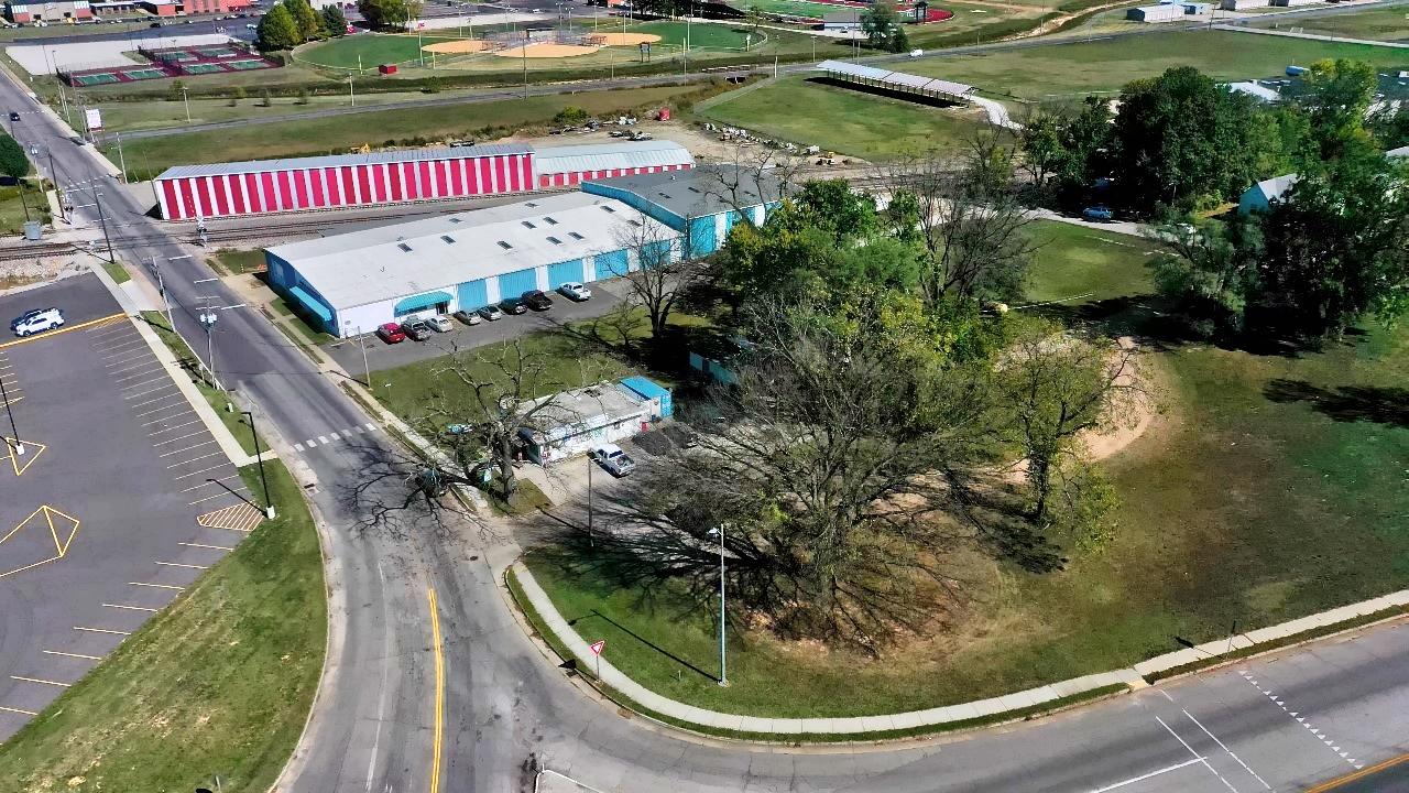 main property photo 7