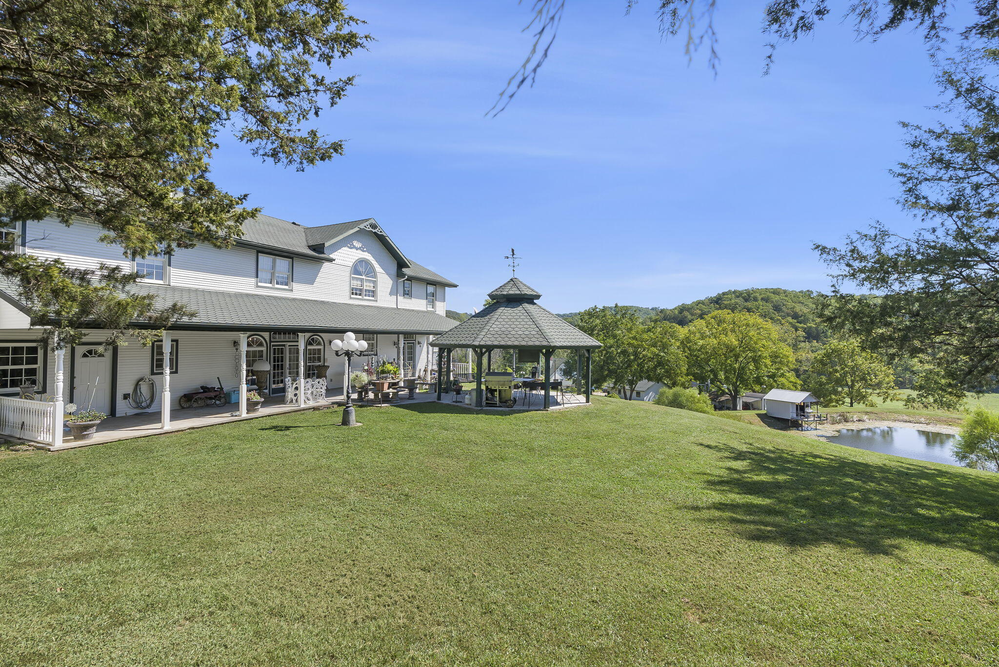 main property photo 22