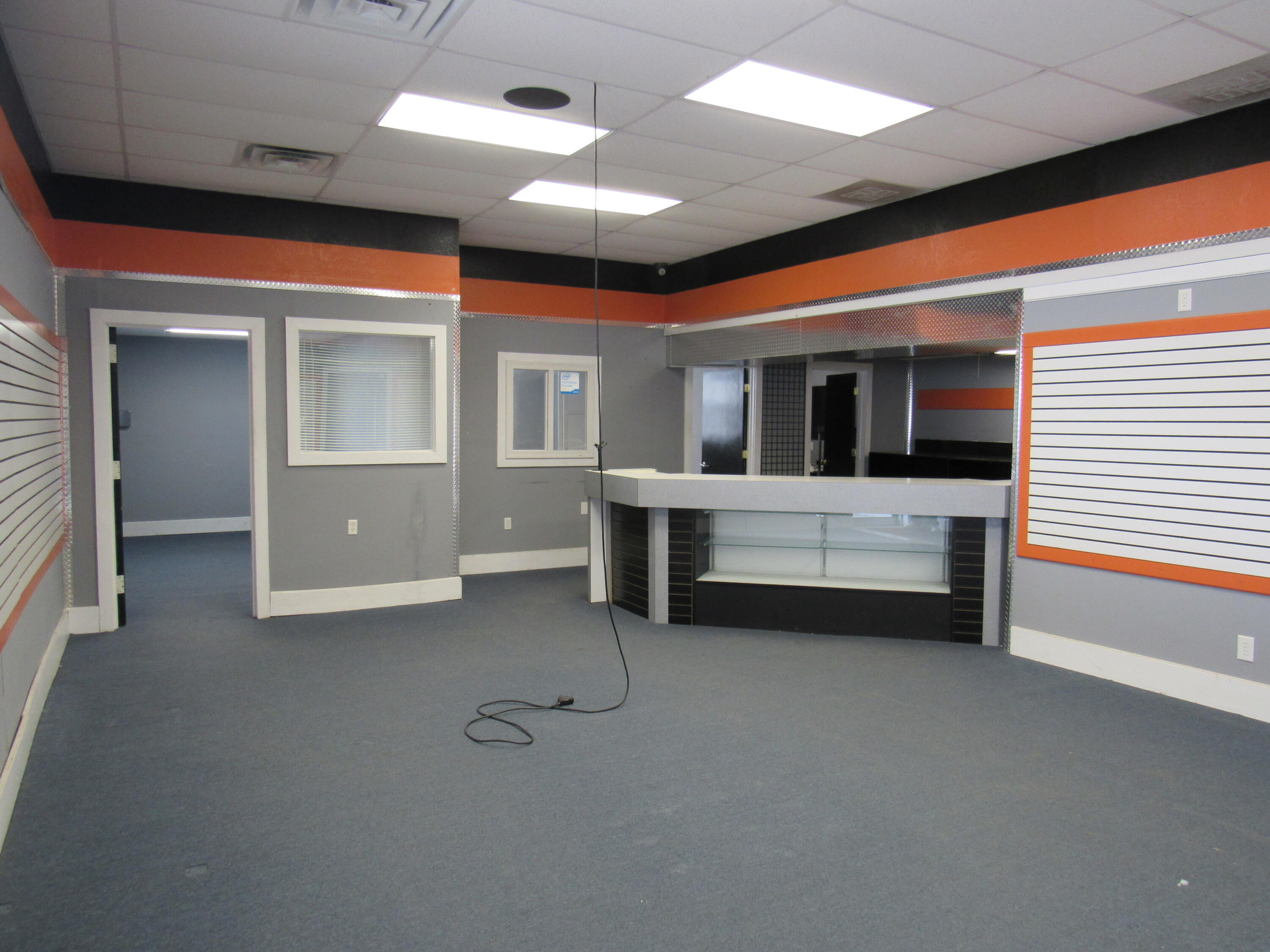 main property photo 4