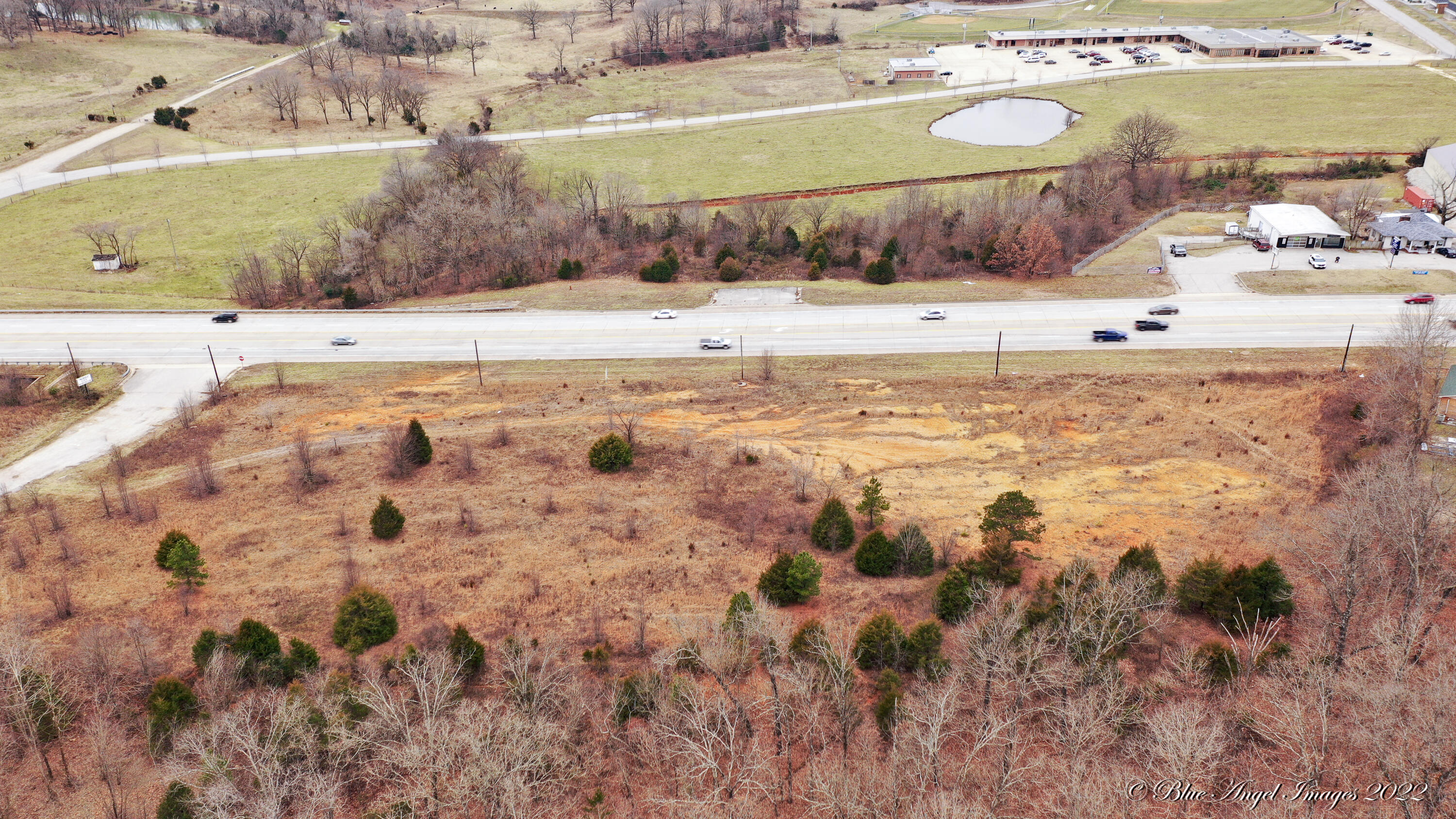 main property photo 7