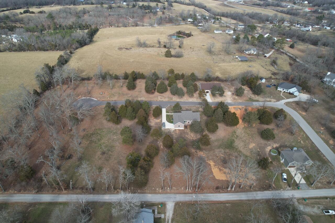 main property photo 7