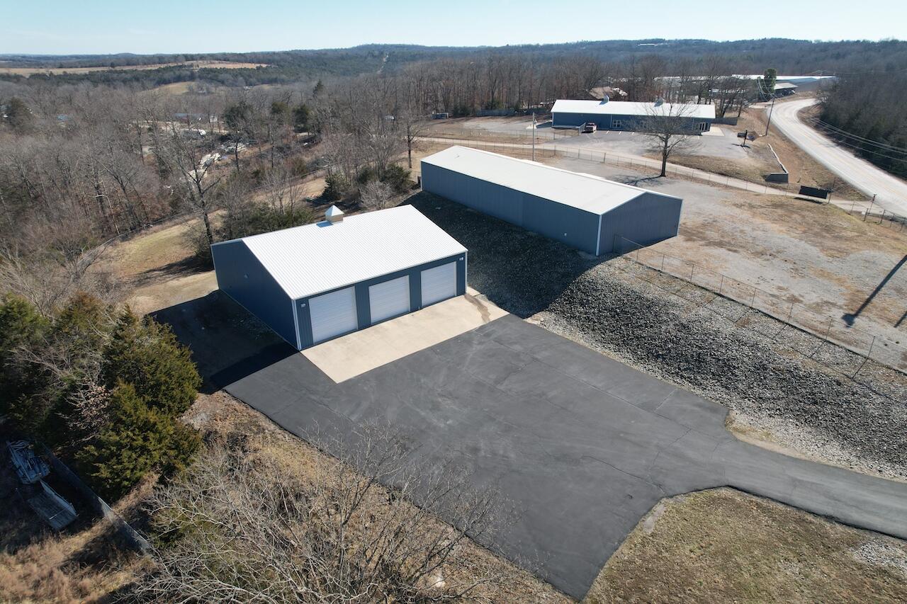 main property photo 58