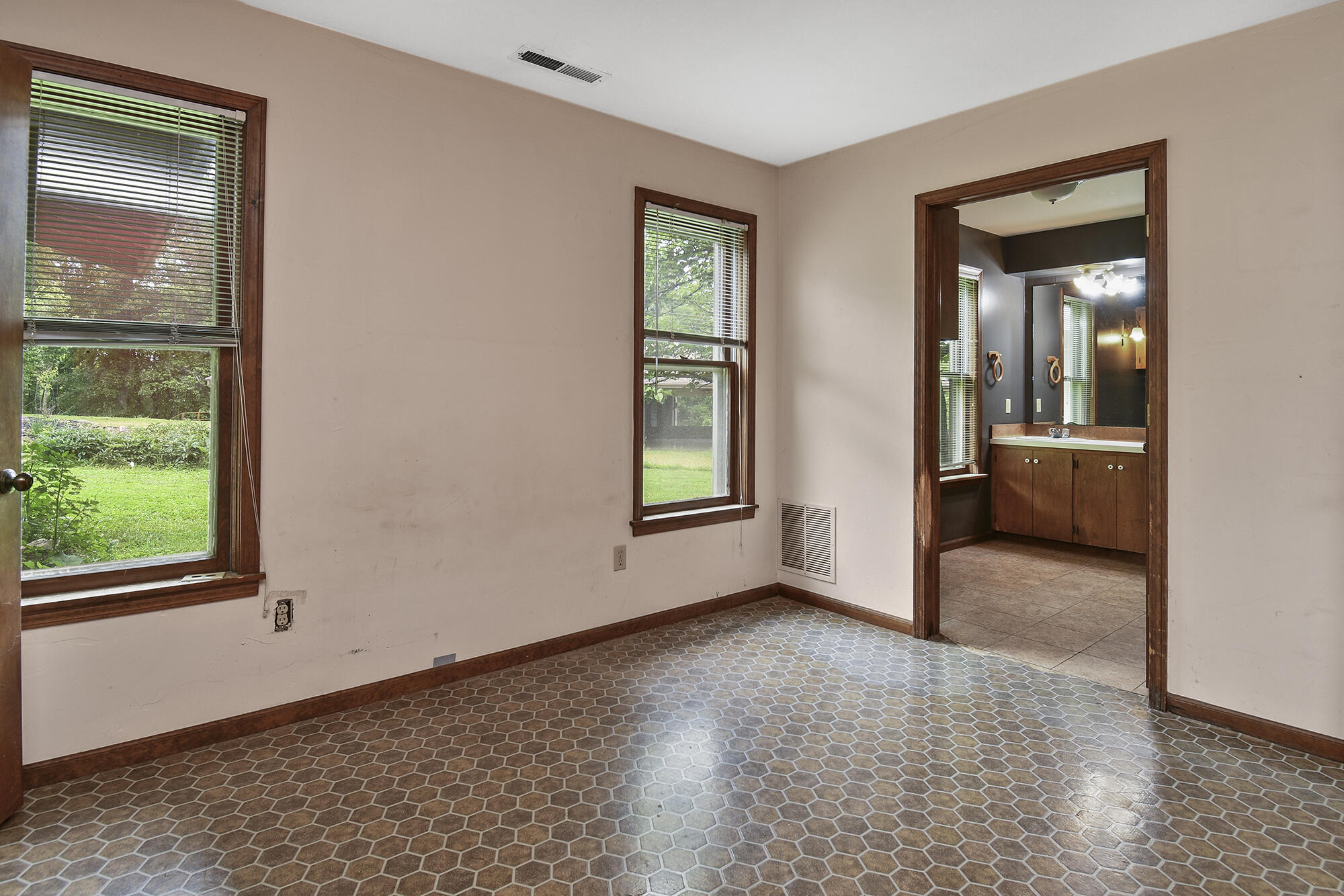 main property photo 72