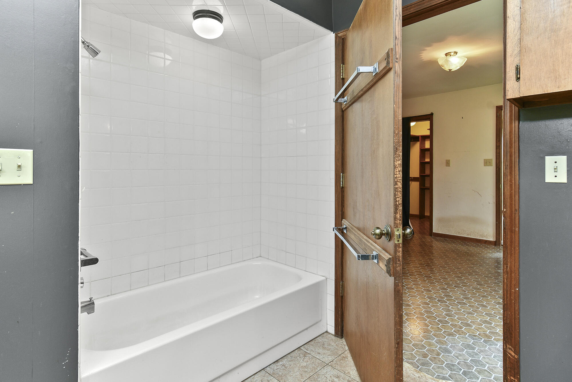 main property photo 83