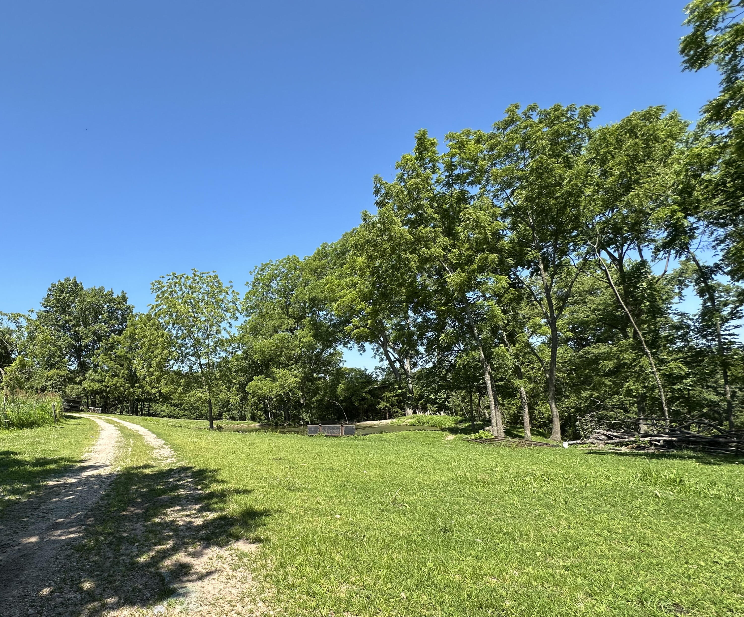 main property photo 21