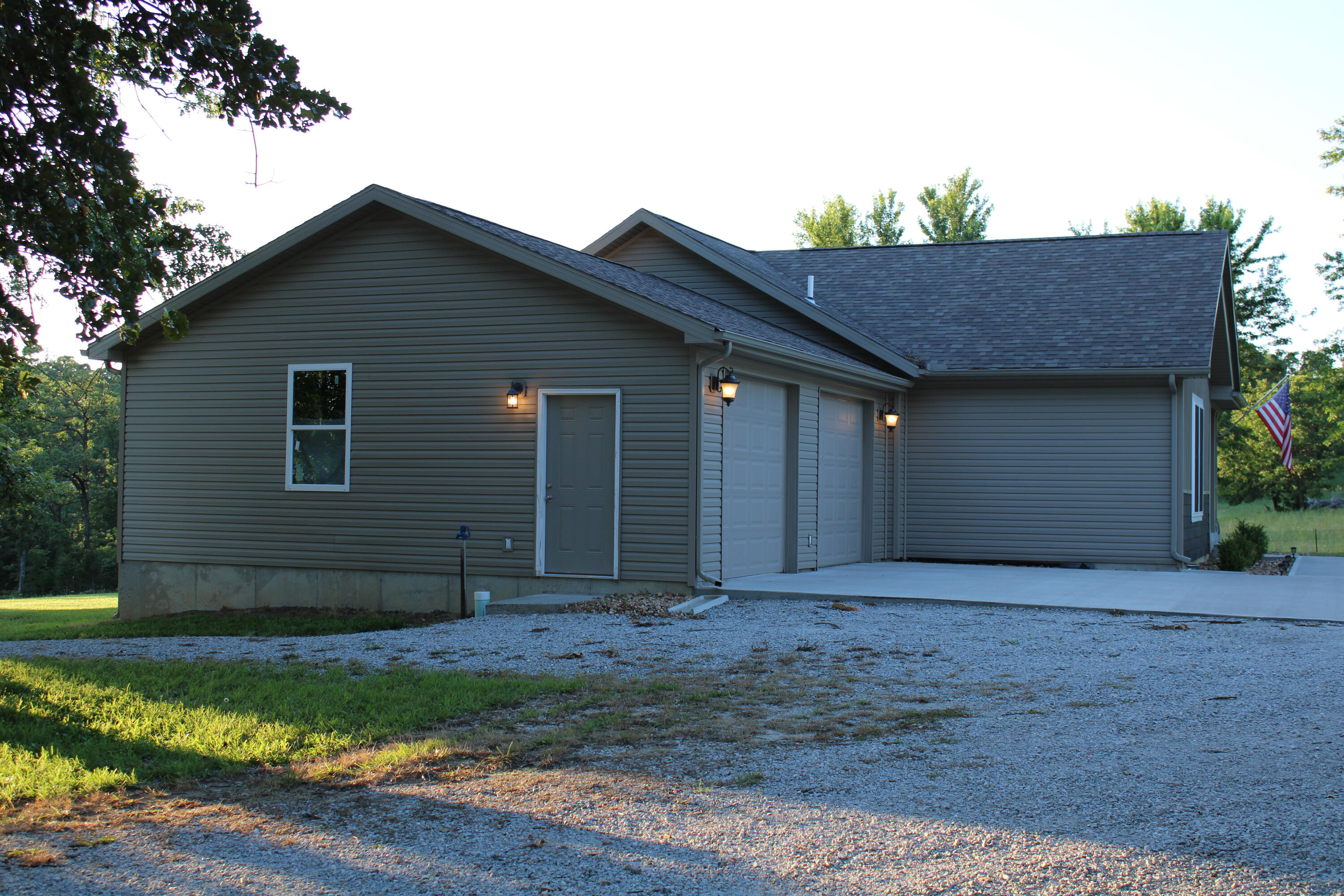 property viewer photo 1