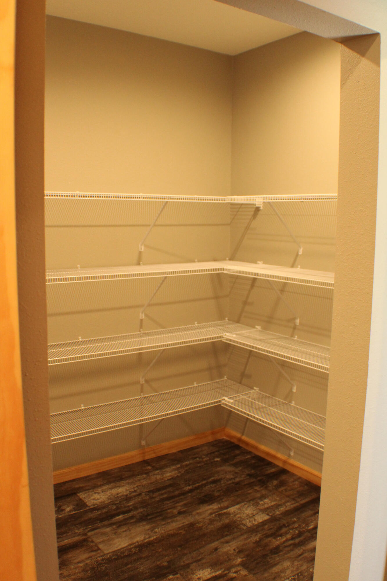 property viewer photo 13