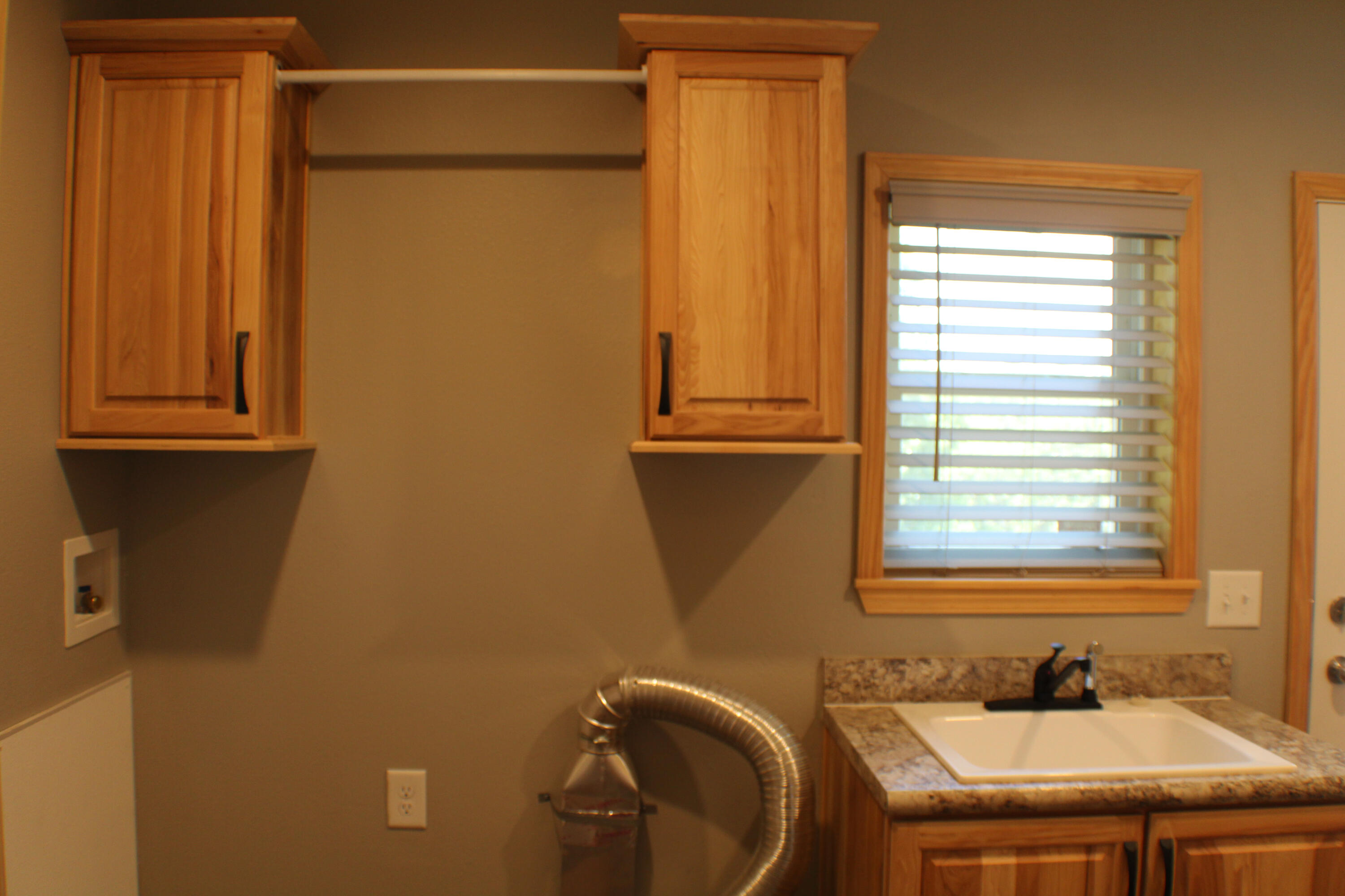 property viewer photo 16
