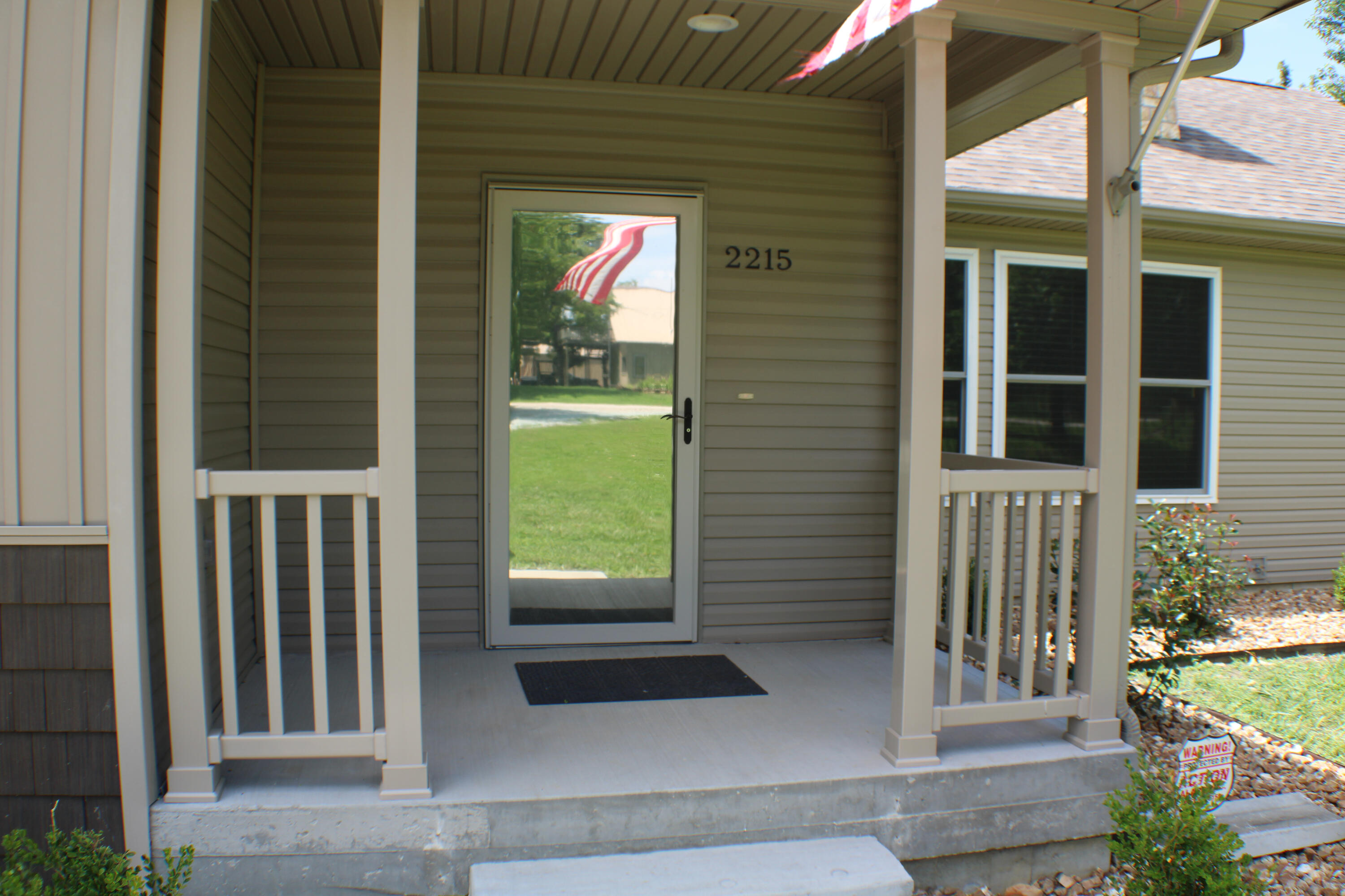 property viewer photo 2