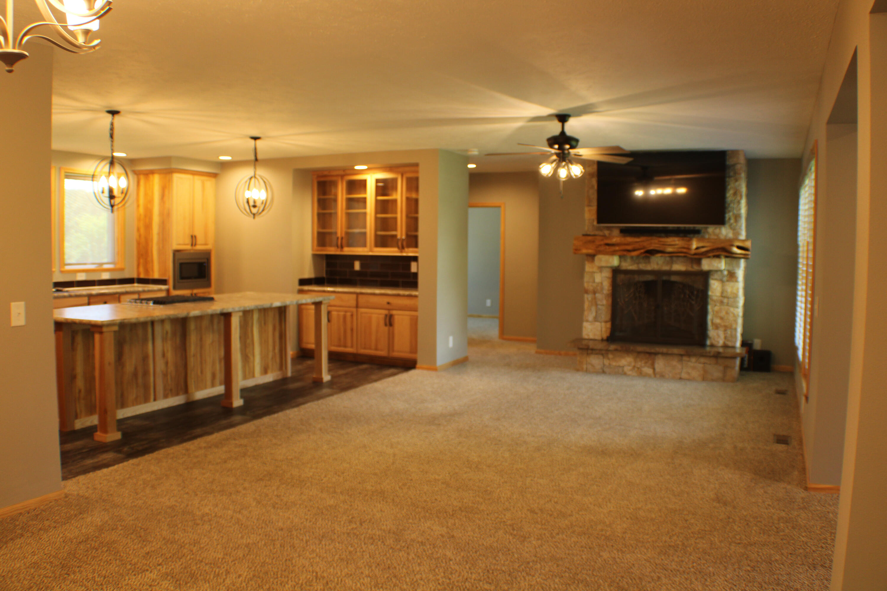 property viewer photo 23