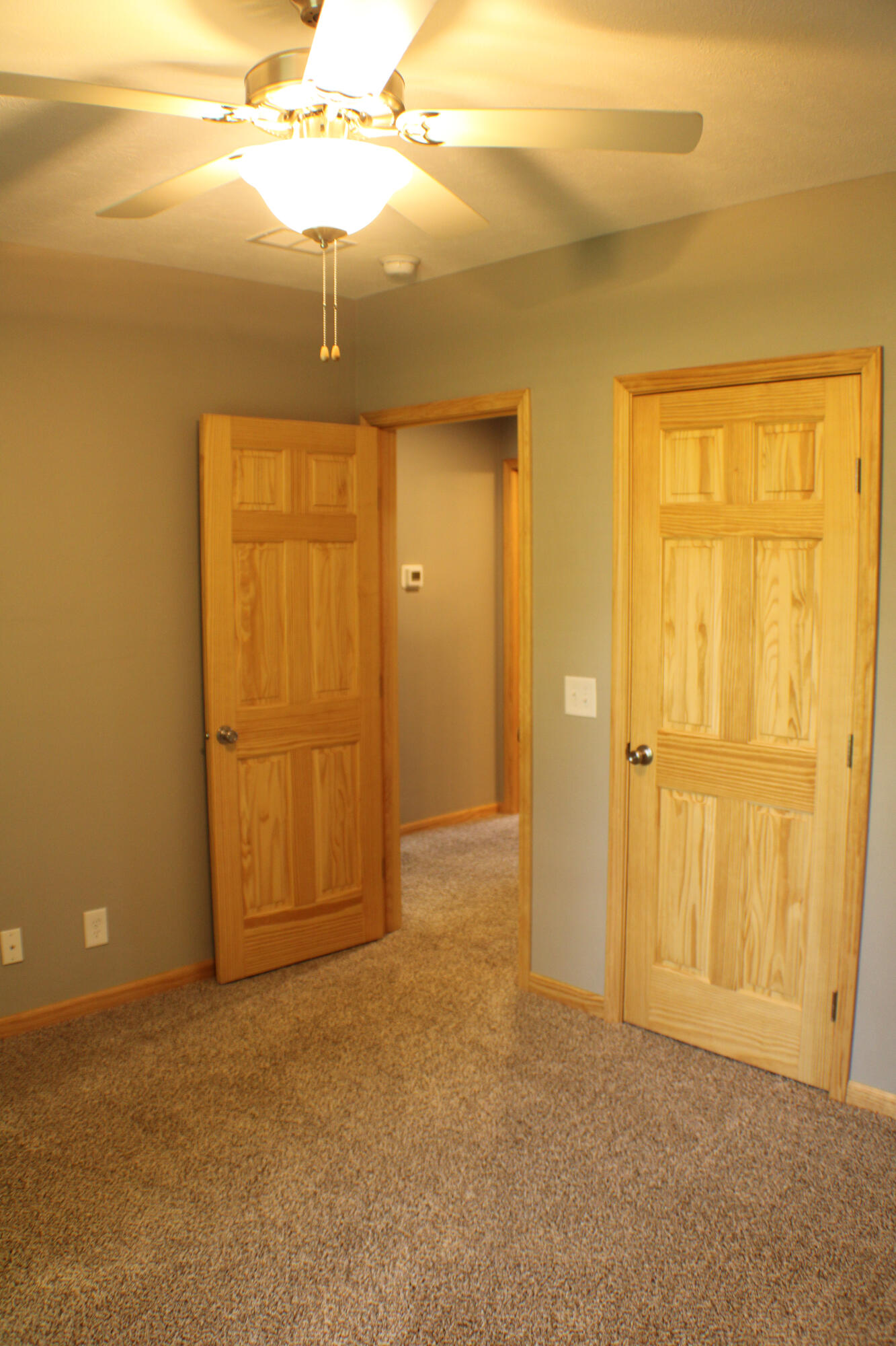 property viewer photo 26