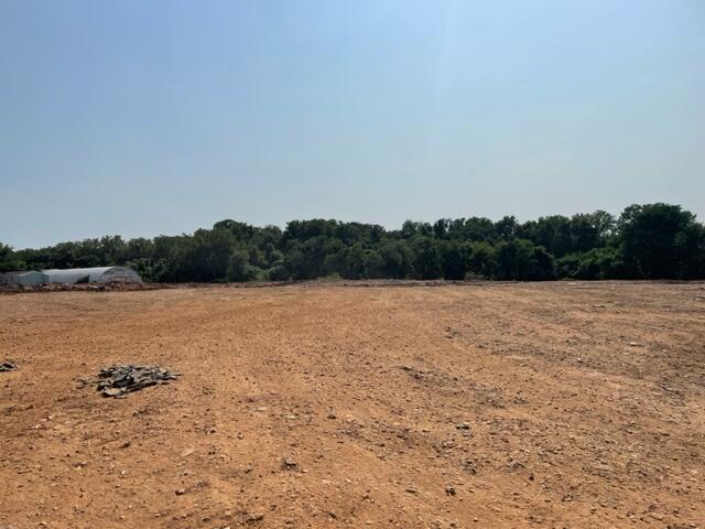 main property photo 10