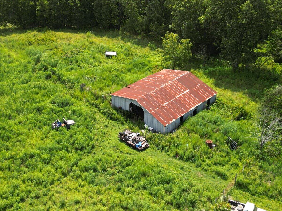 main property photo 38