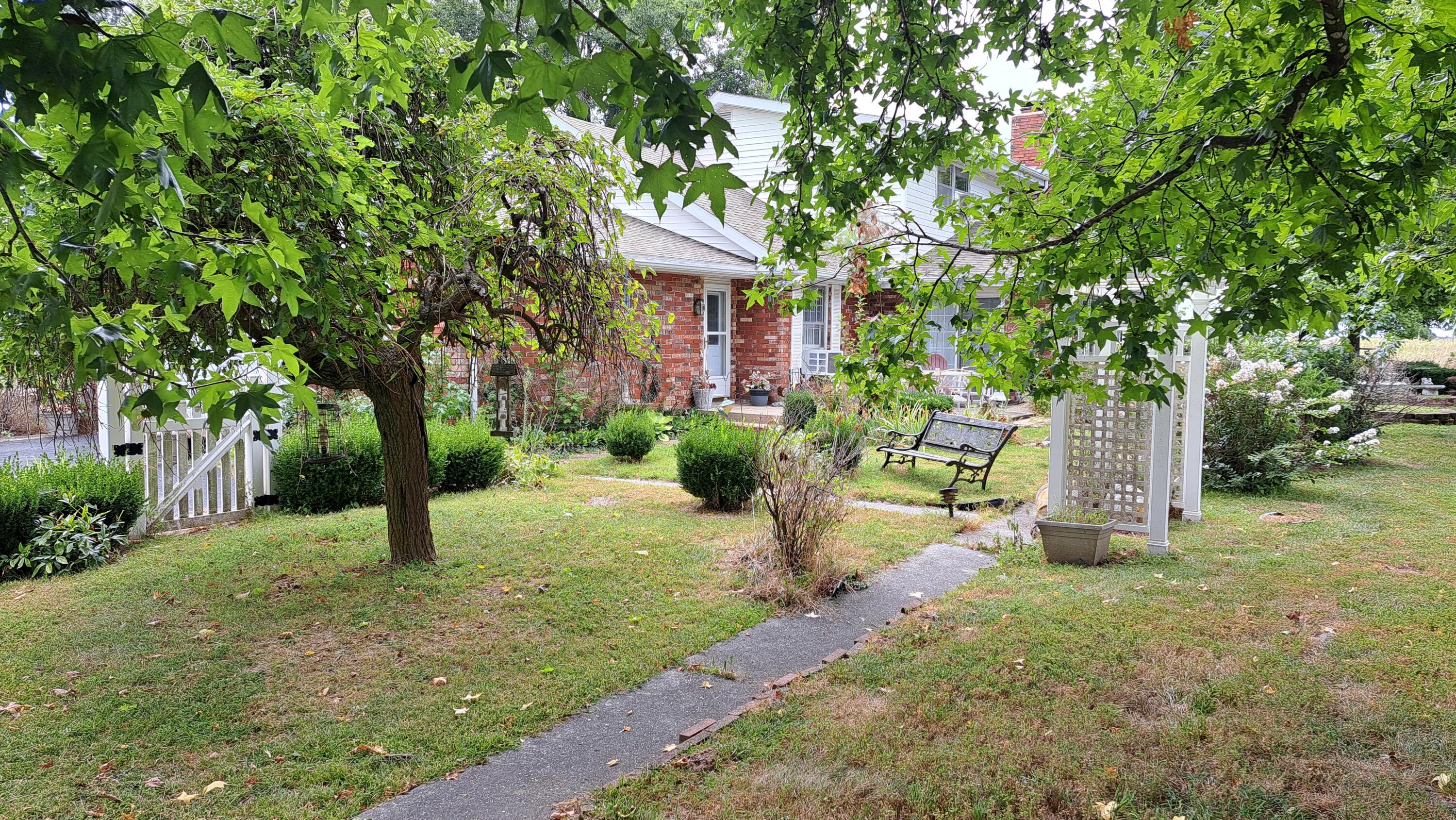 main property photo 3