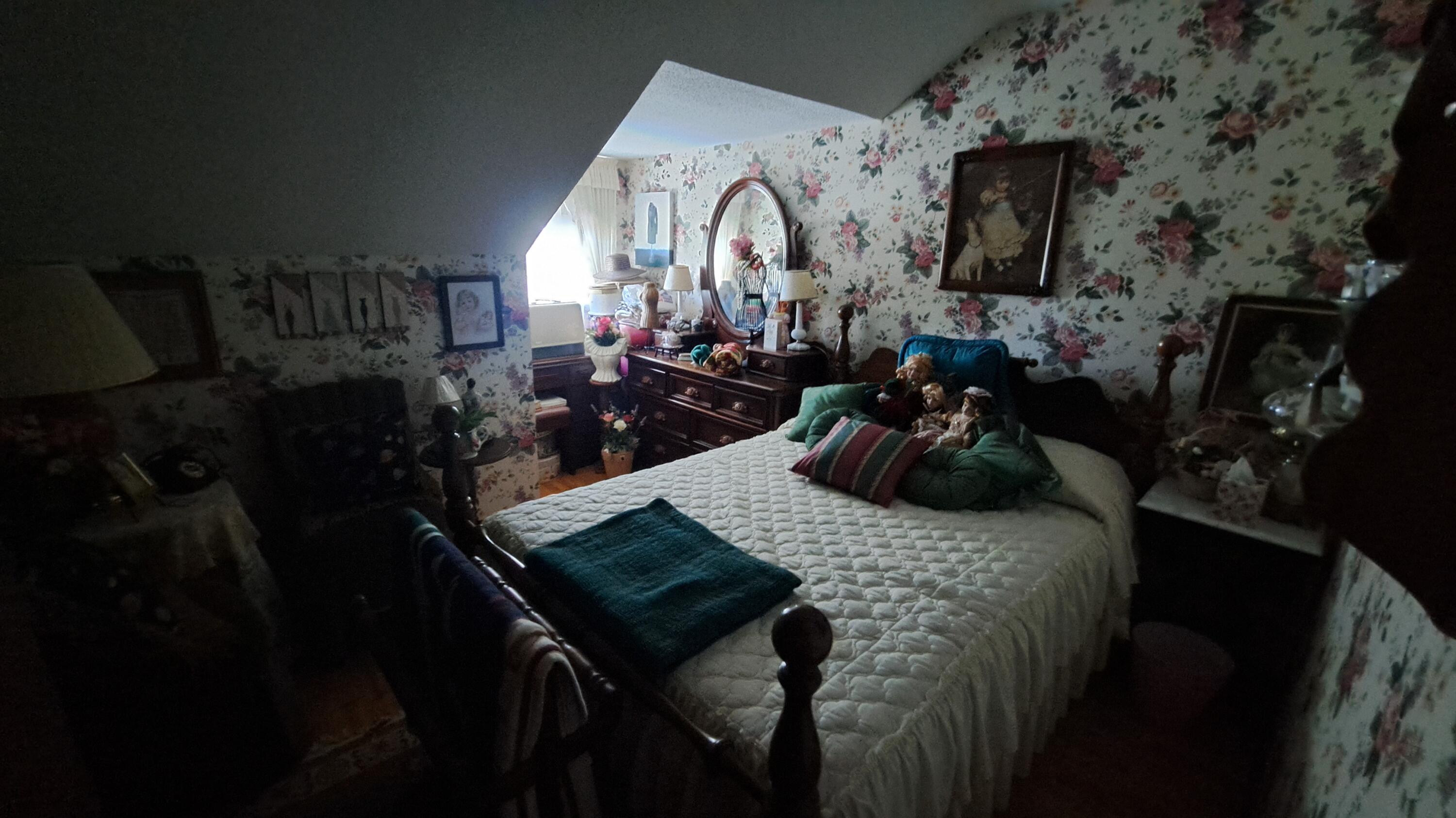 main property photo 37