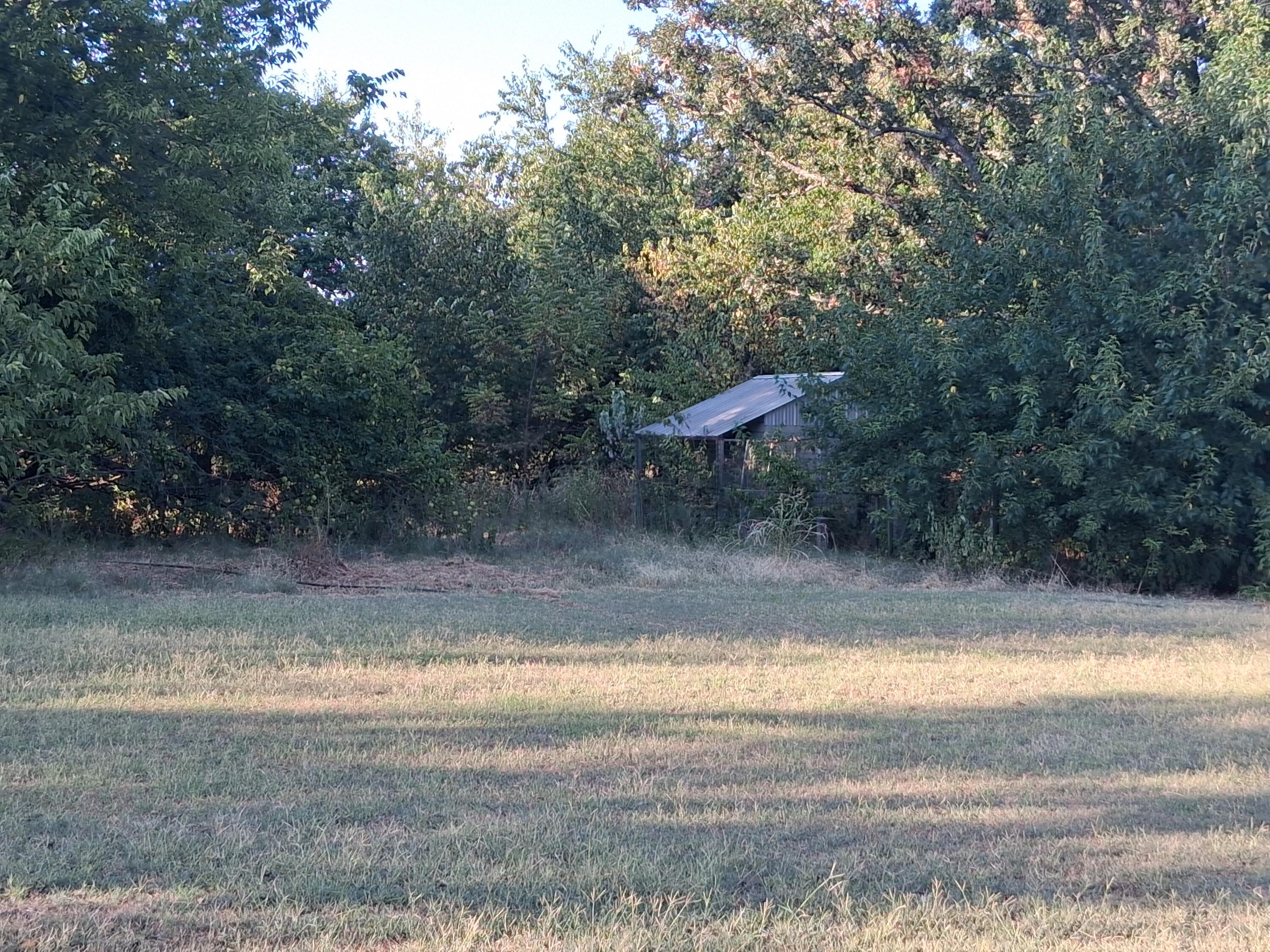 main property photo 25