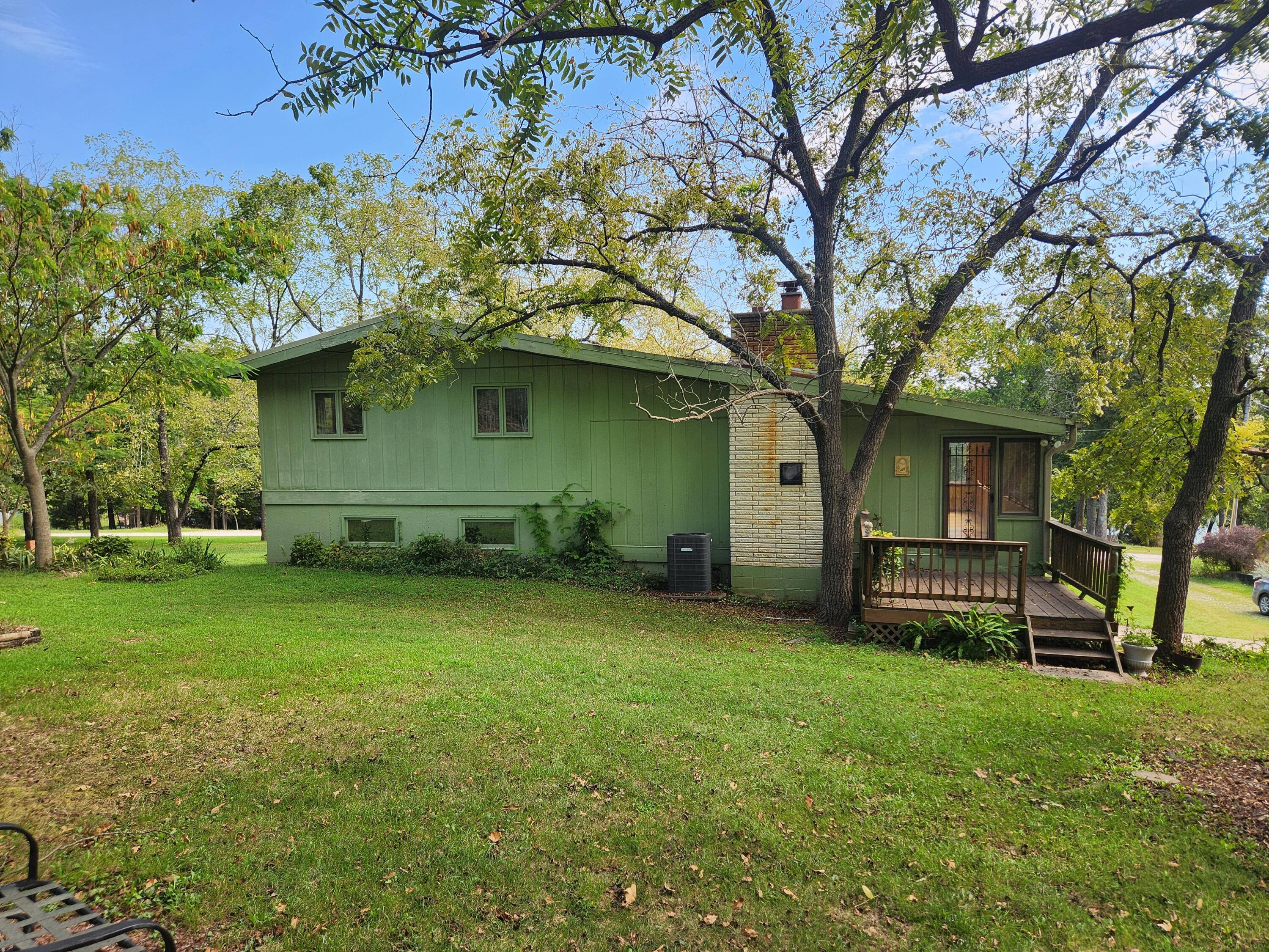 main property photo 7