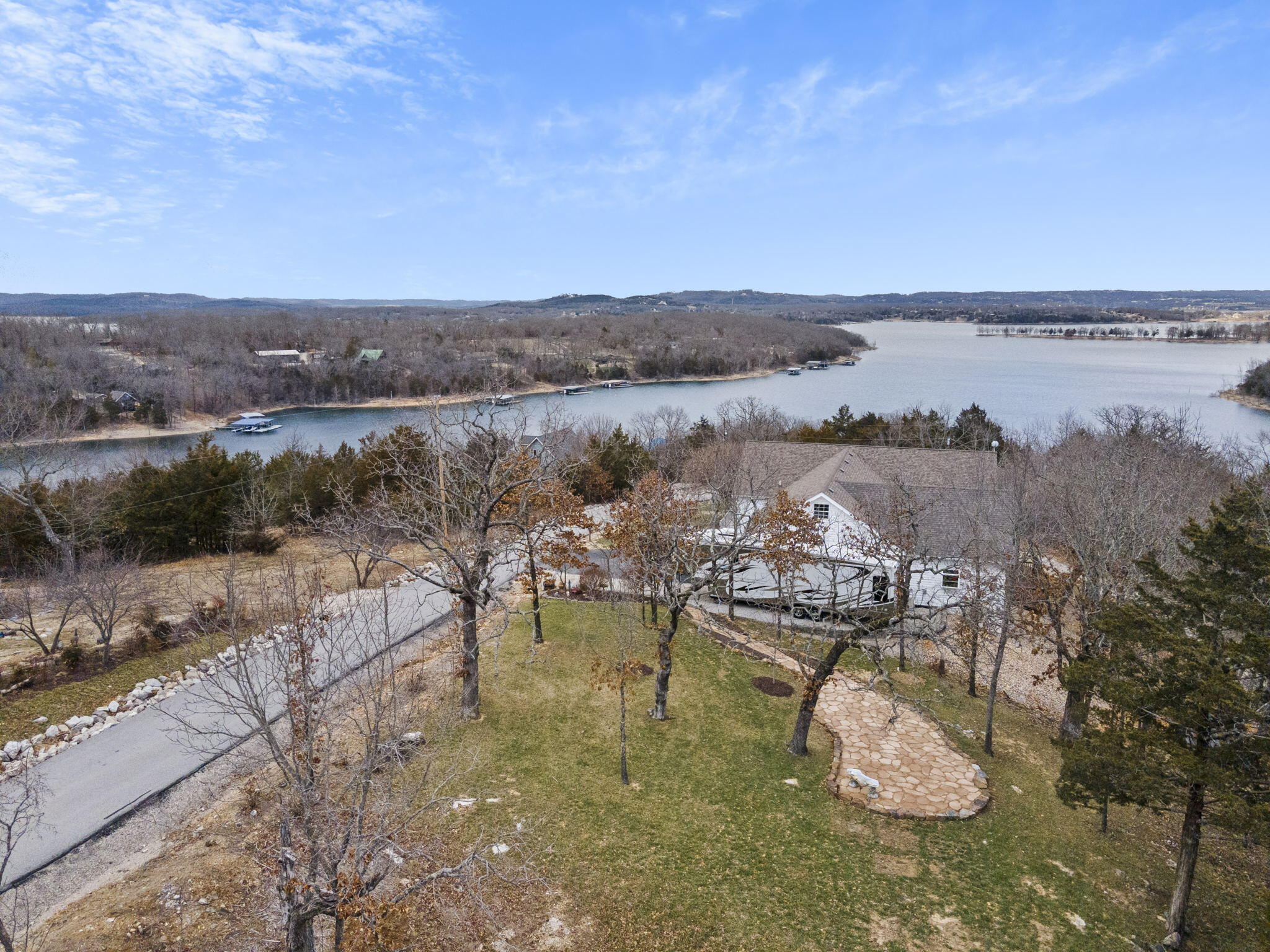 main property photo 19