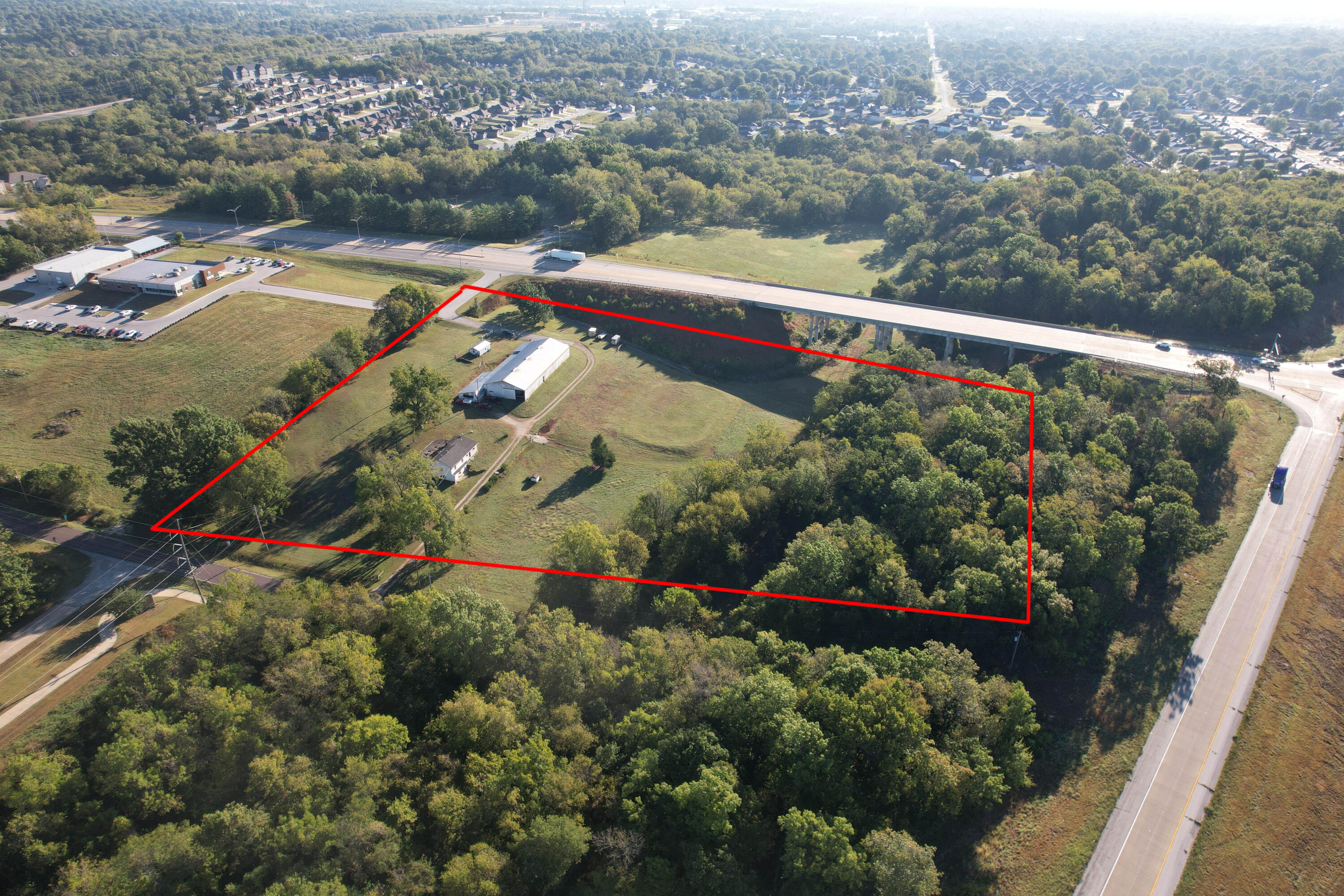 main property photo 6
