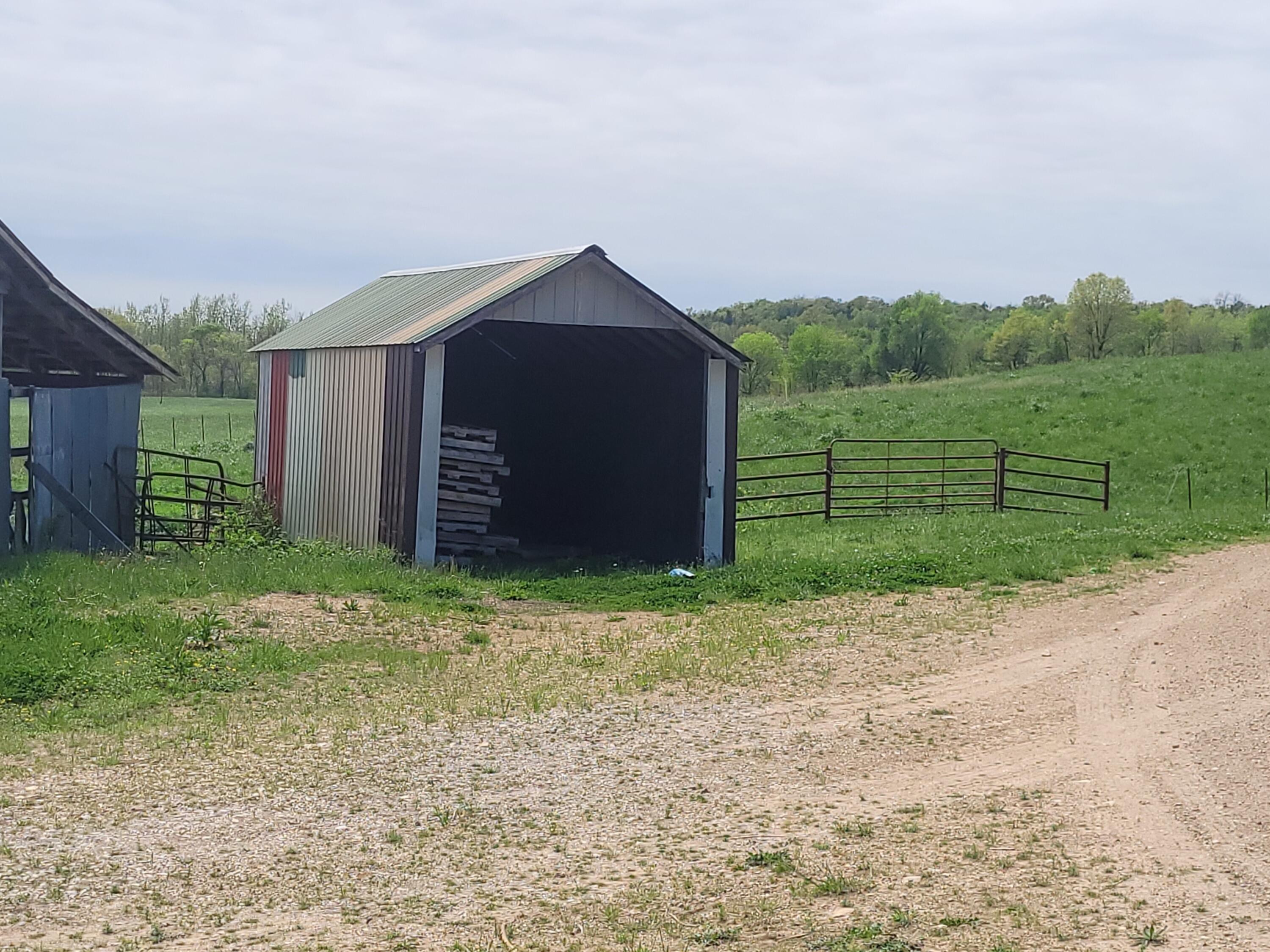 main property photo 11