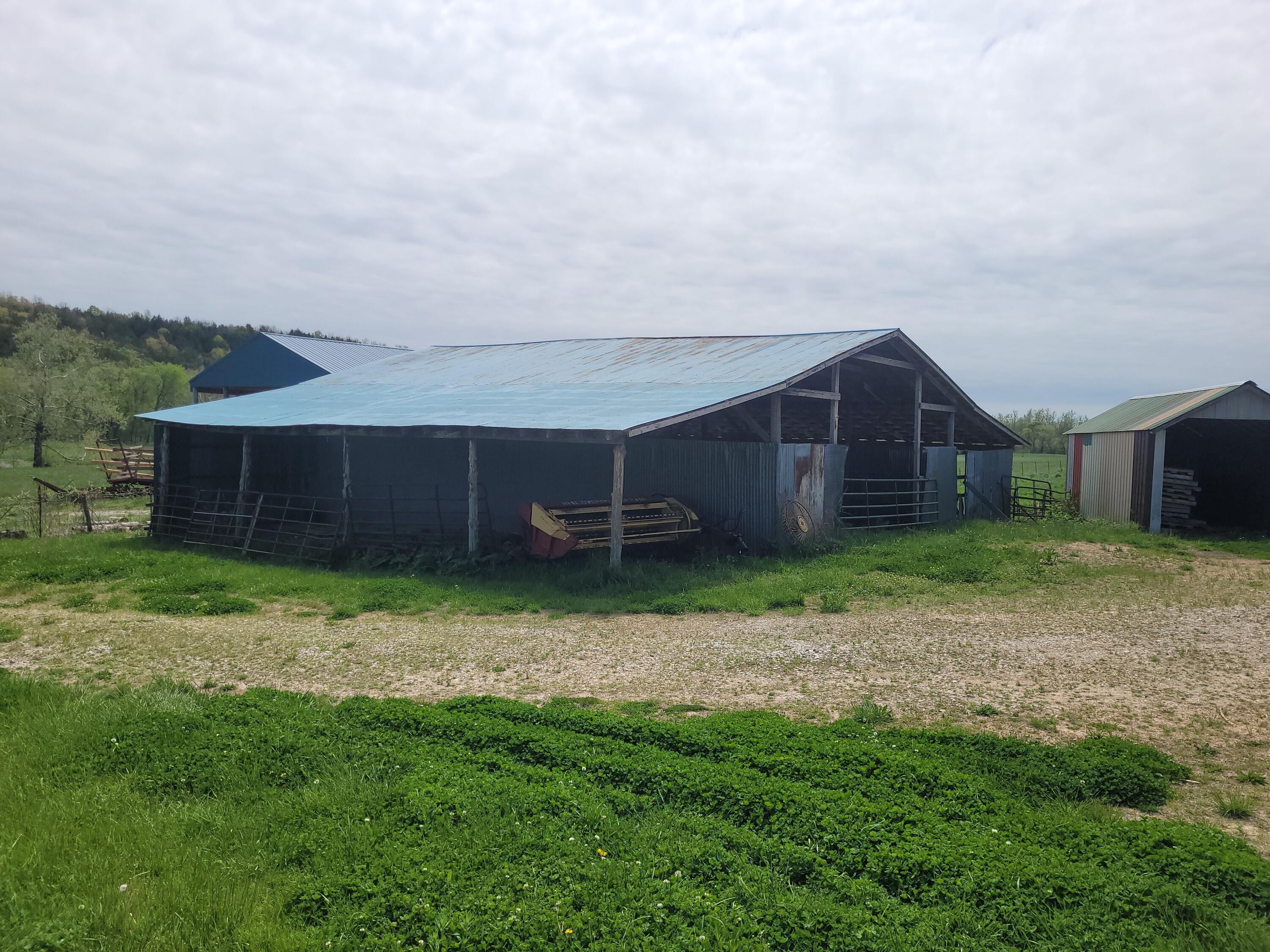 main property photo 12