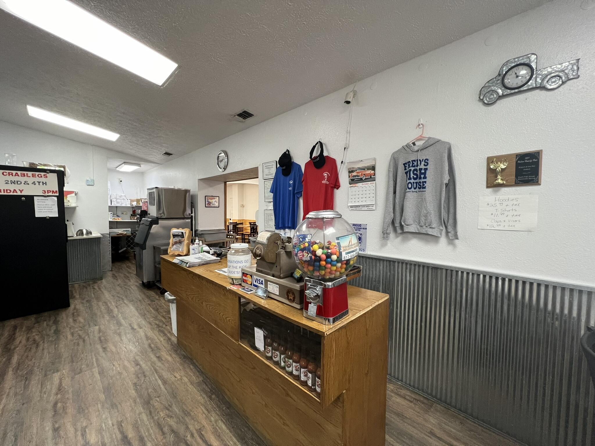 main property photo 10