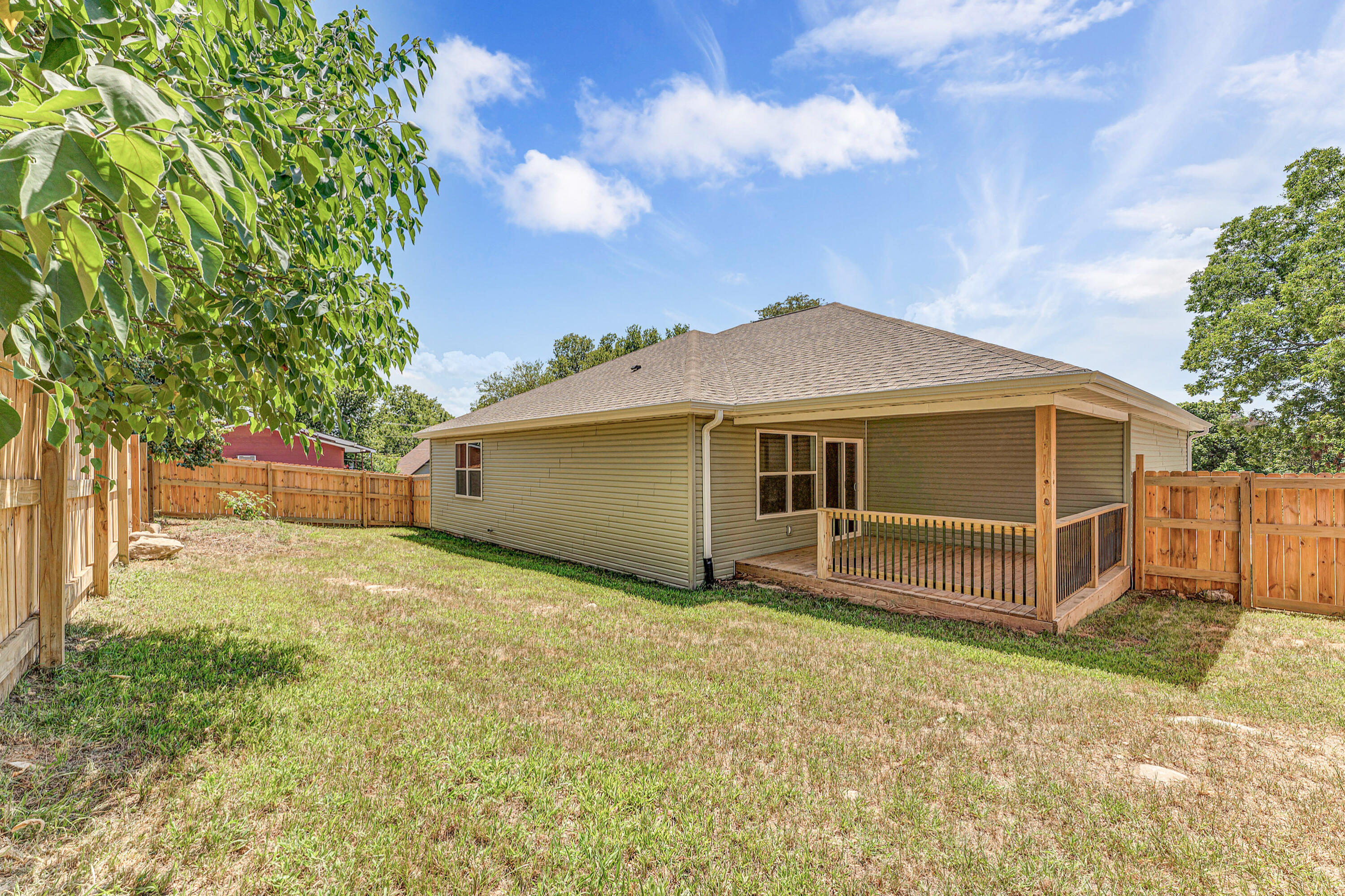 property viewer photo 4