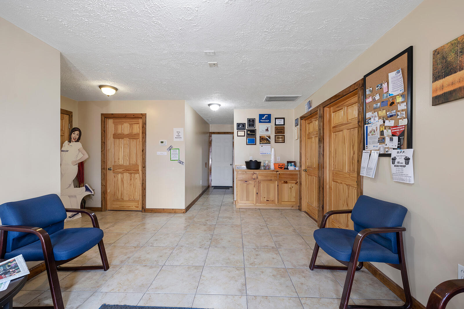 main property photo 14