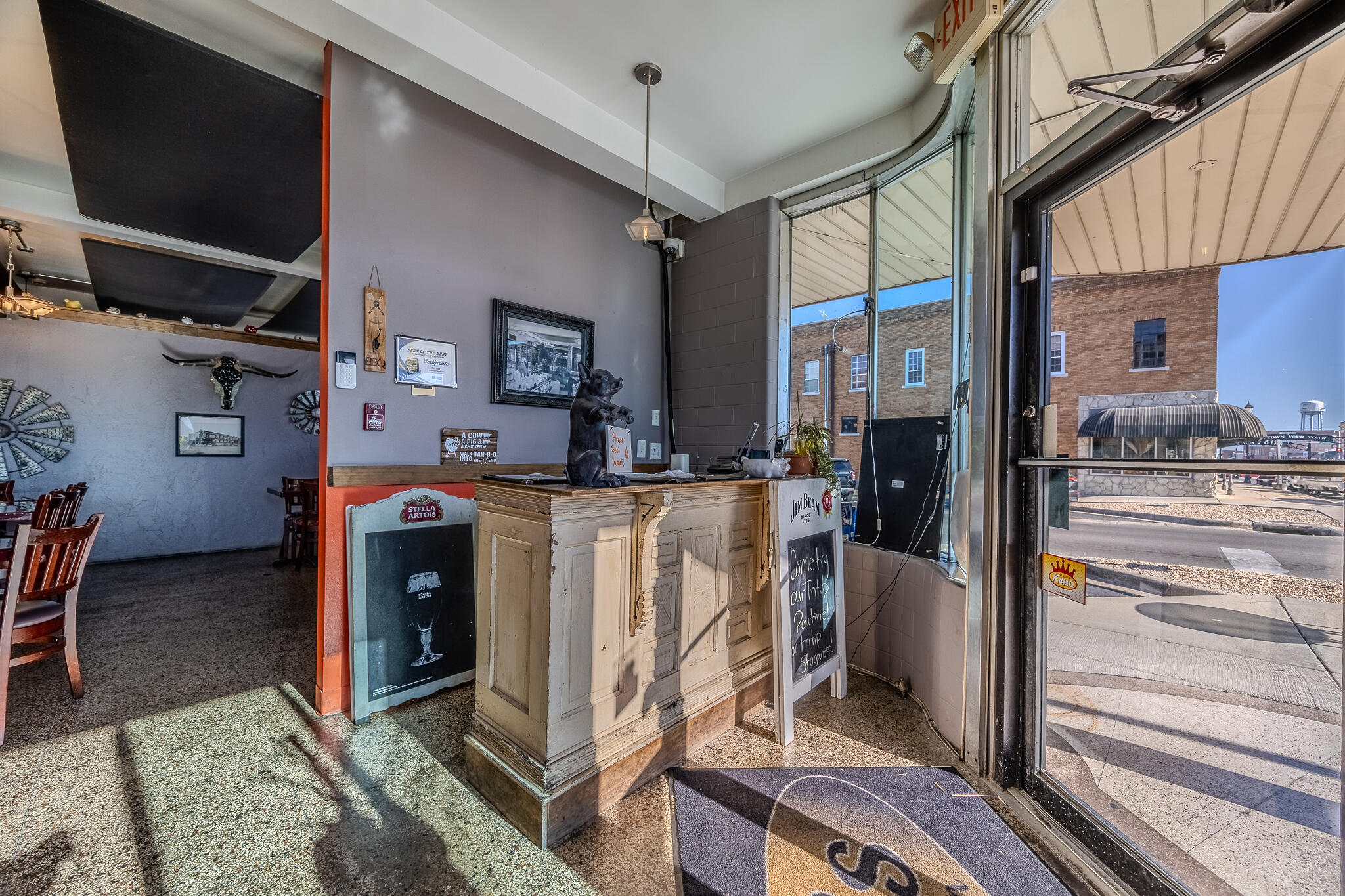 main property photo 3