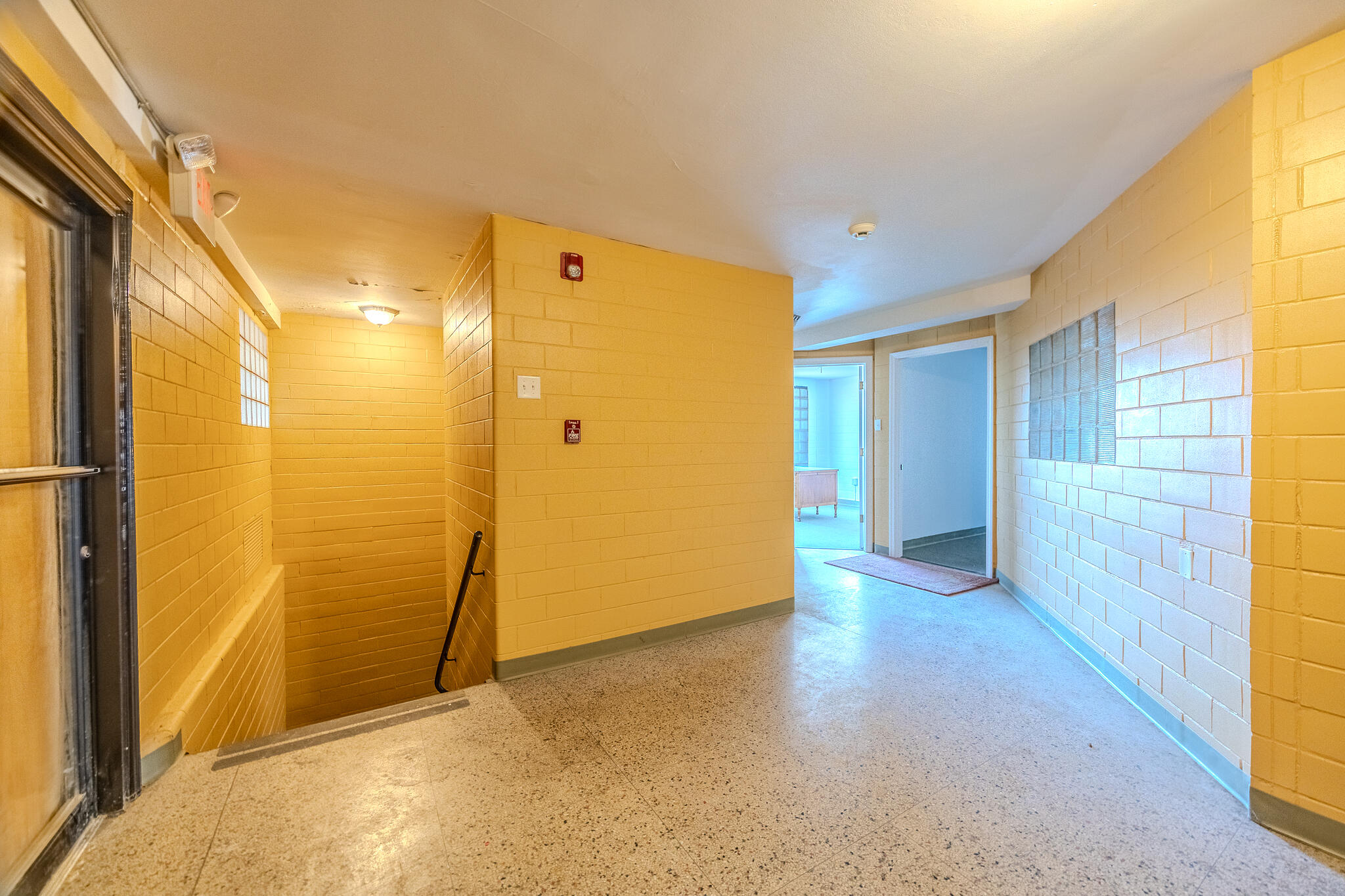 main property photo 45