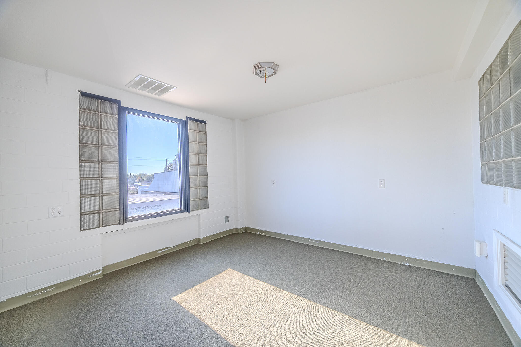 main property photo 53