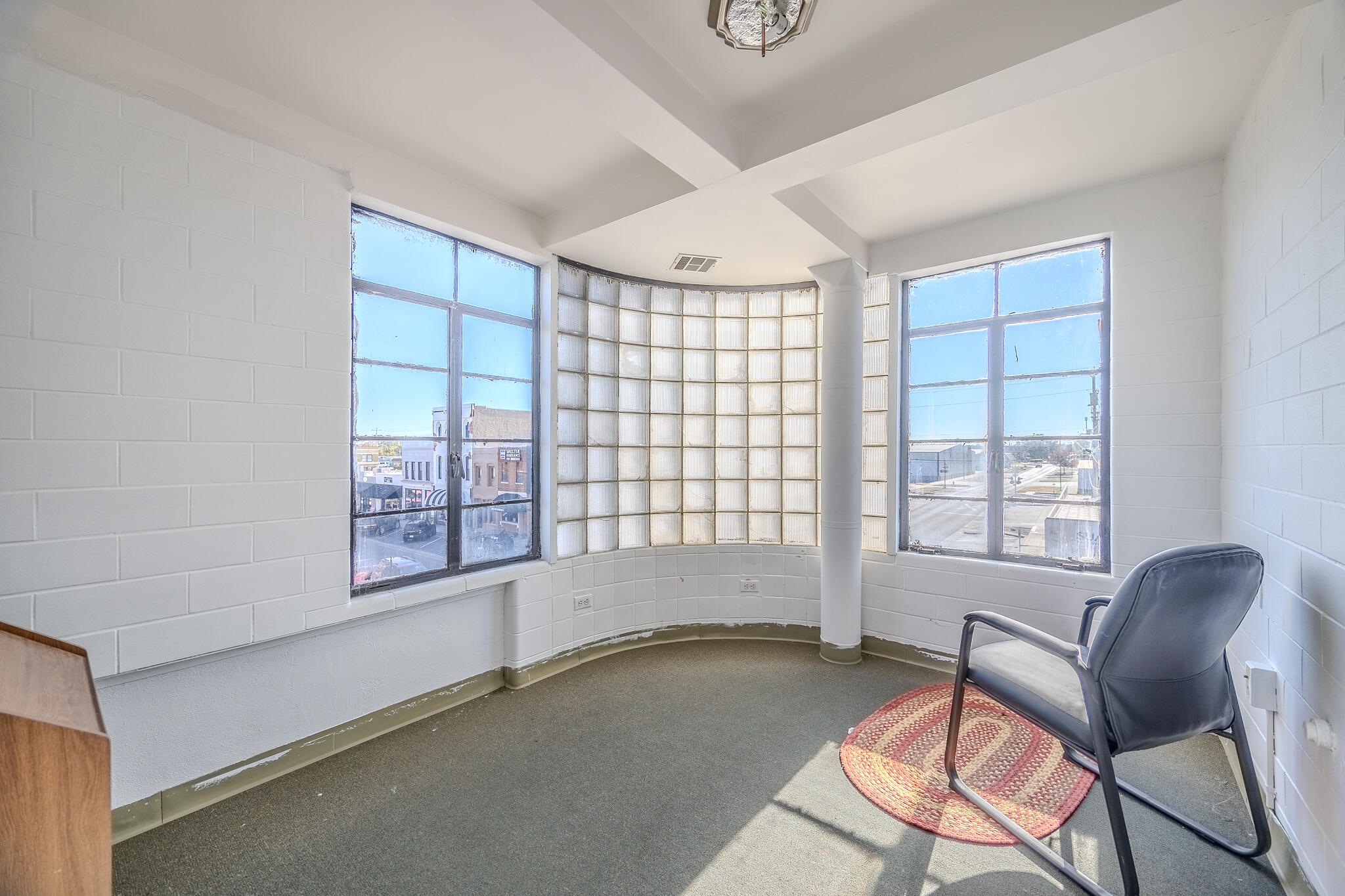 main property photo 54