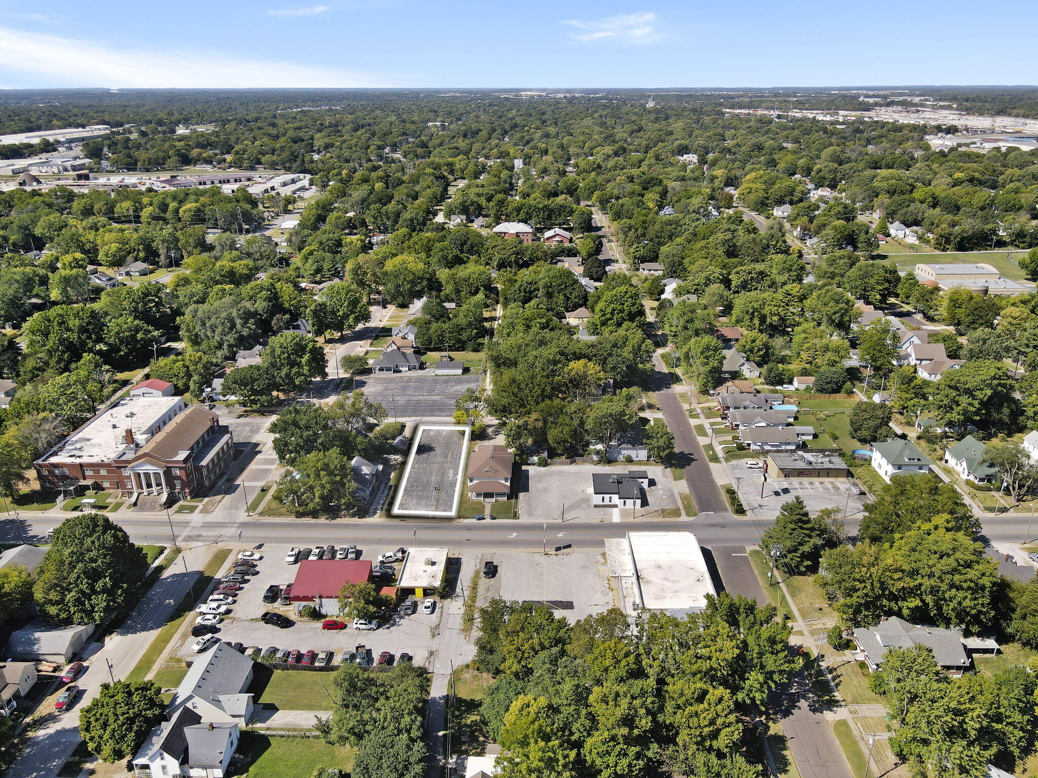 main property photo 5