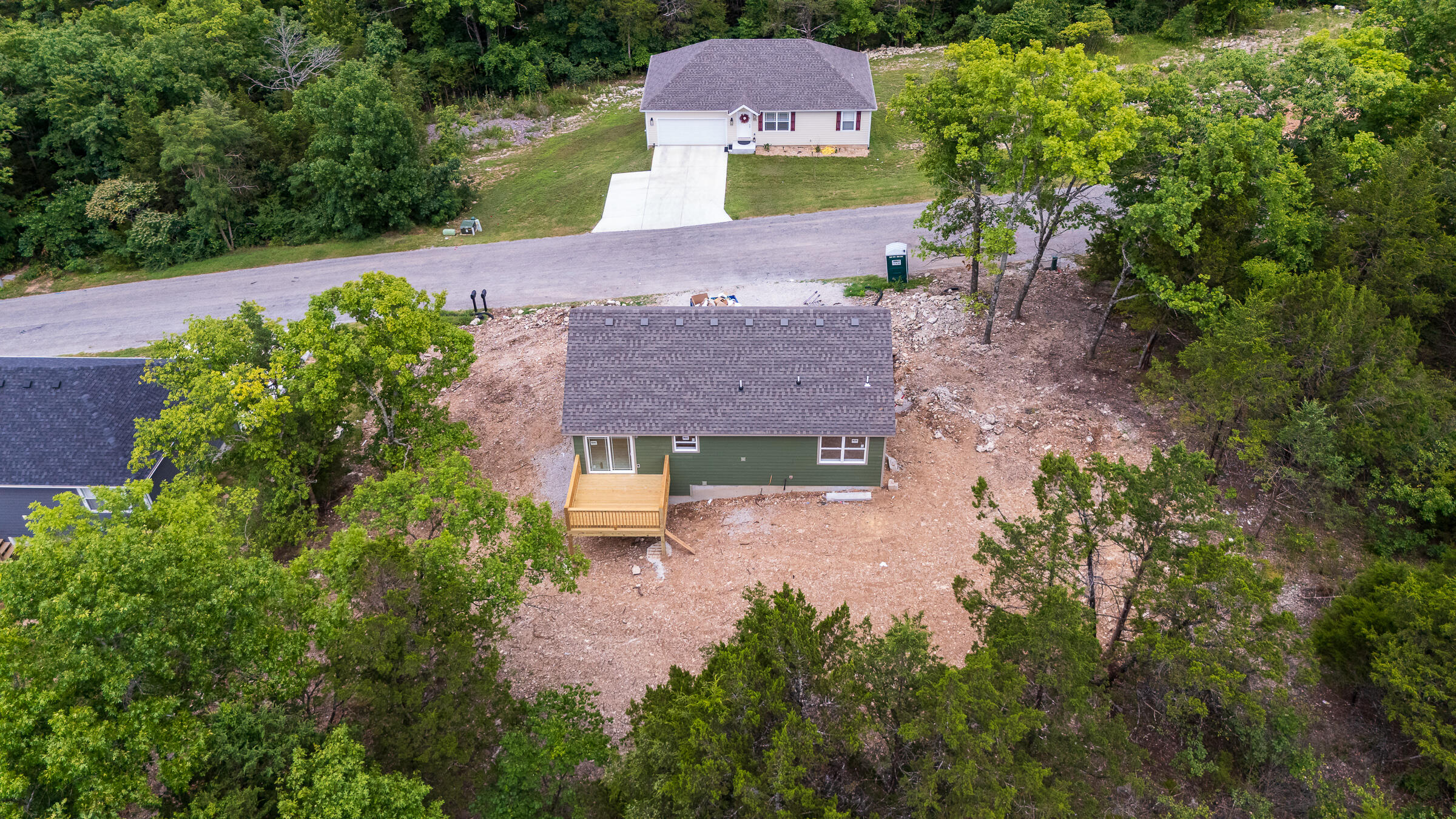 main property photo 33
