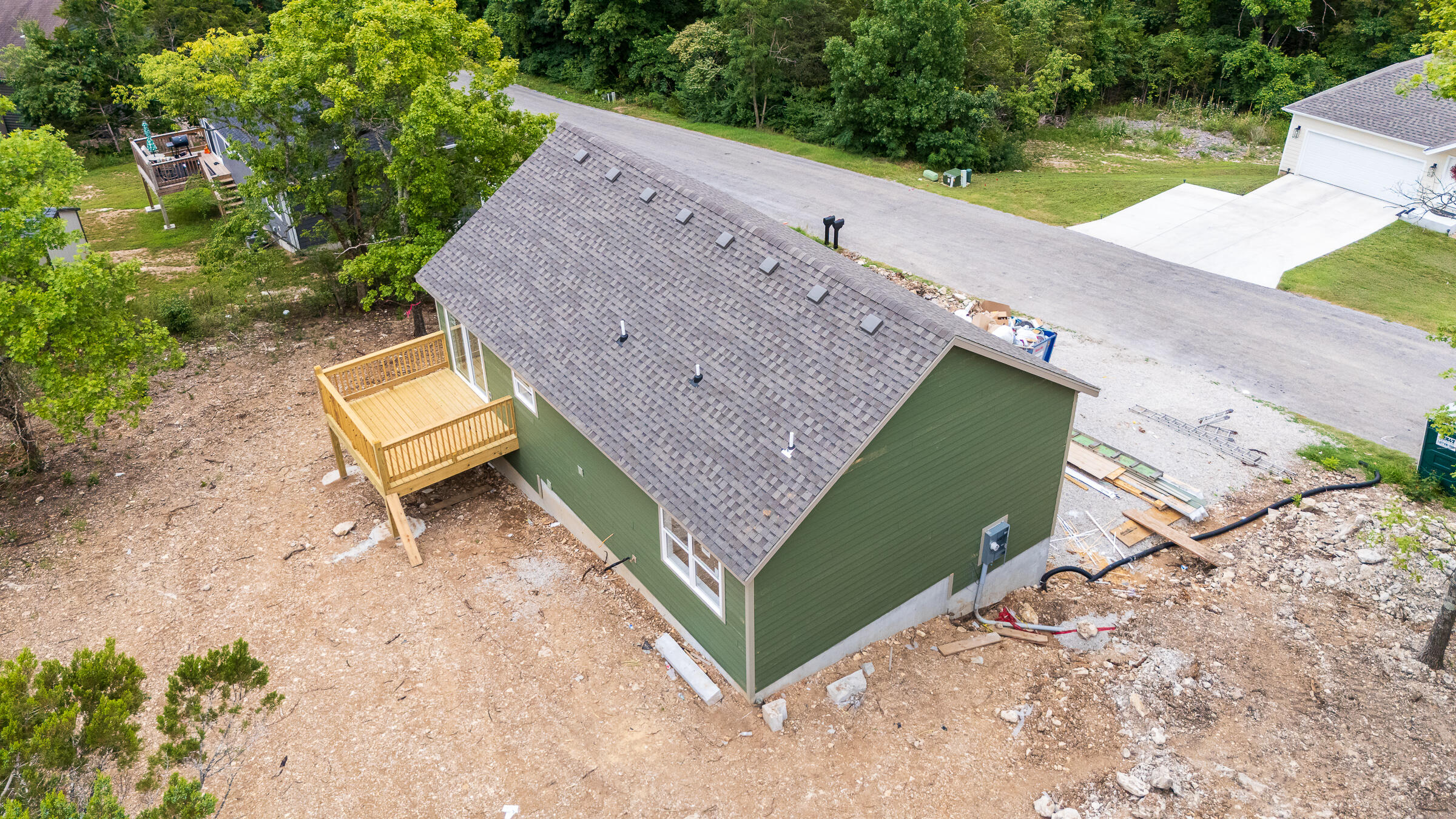 main property photo 35