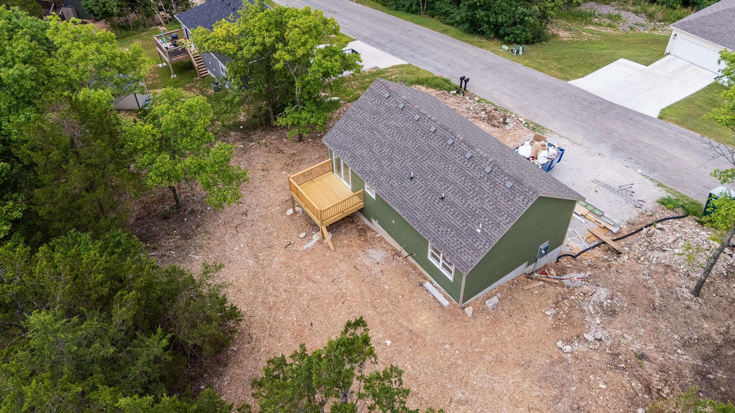 main property photo 39