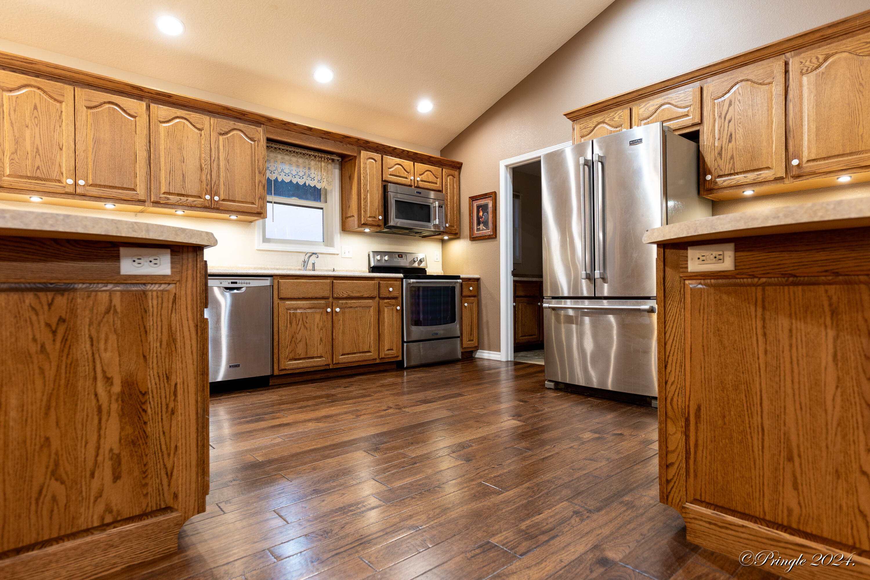 property viewer photo 11
