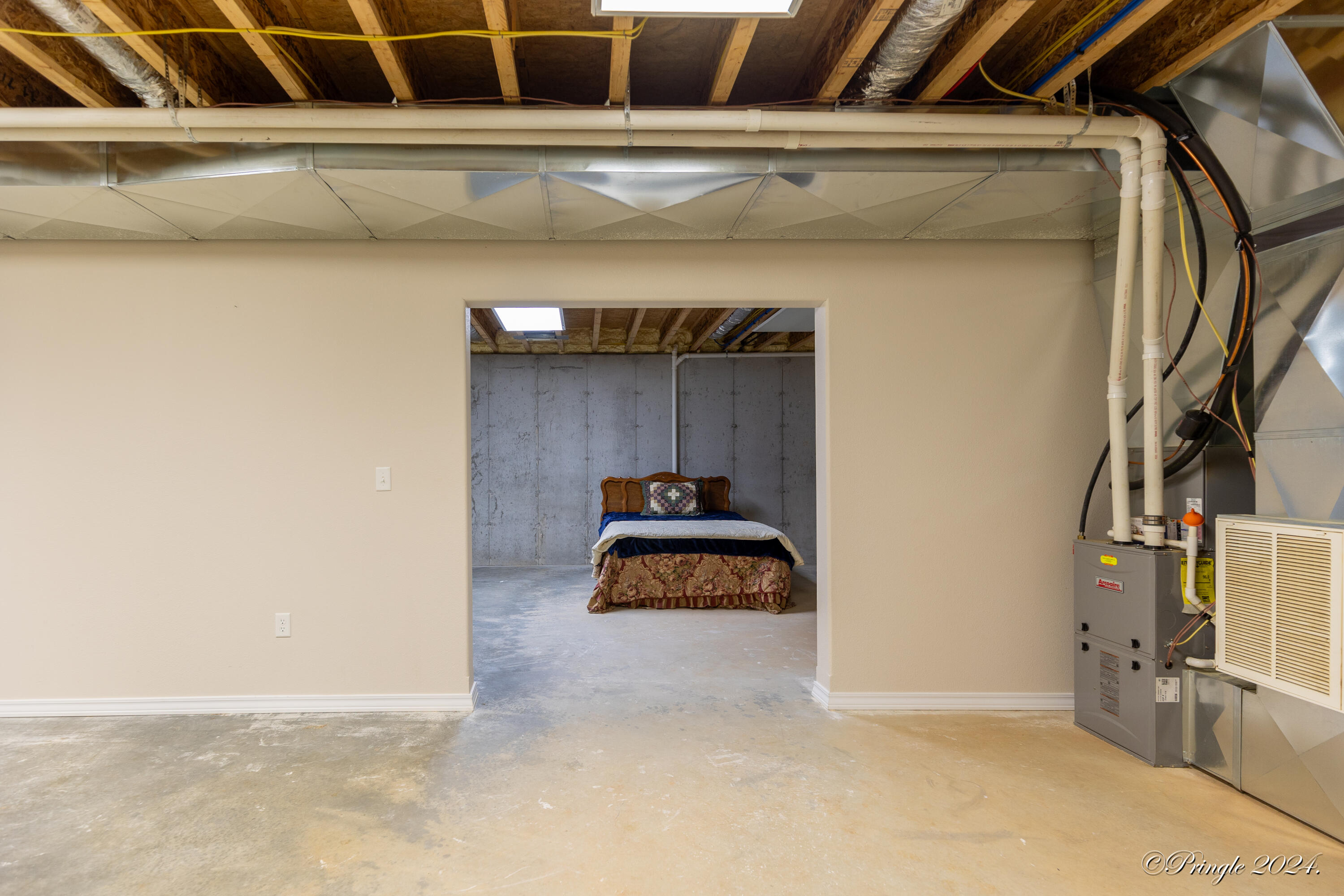 property viewer photo 42